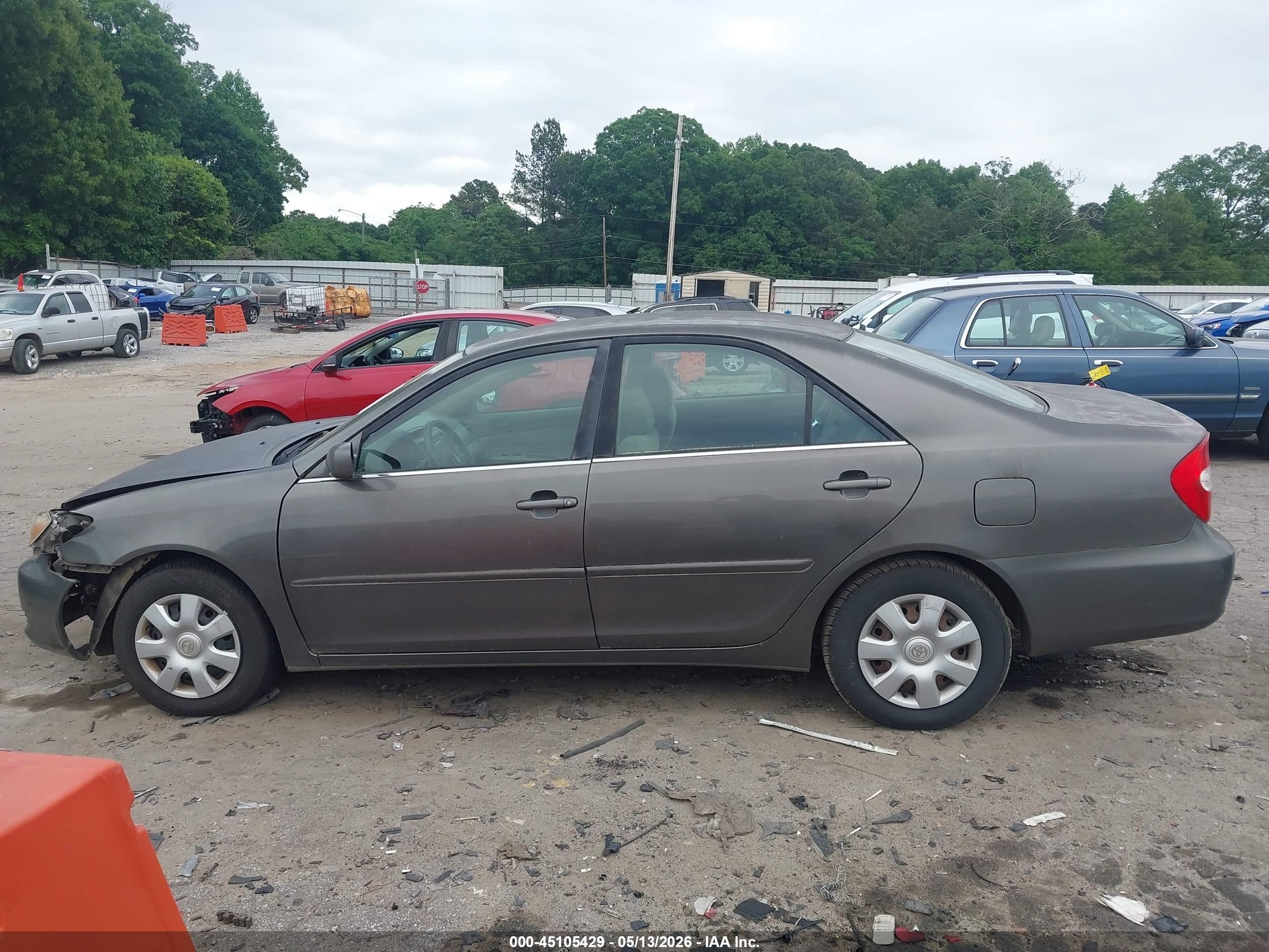 2004 Toyota Camry Le Gray vin: 4T1BE32K94U914719