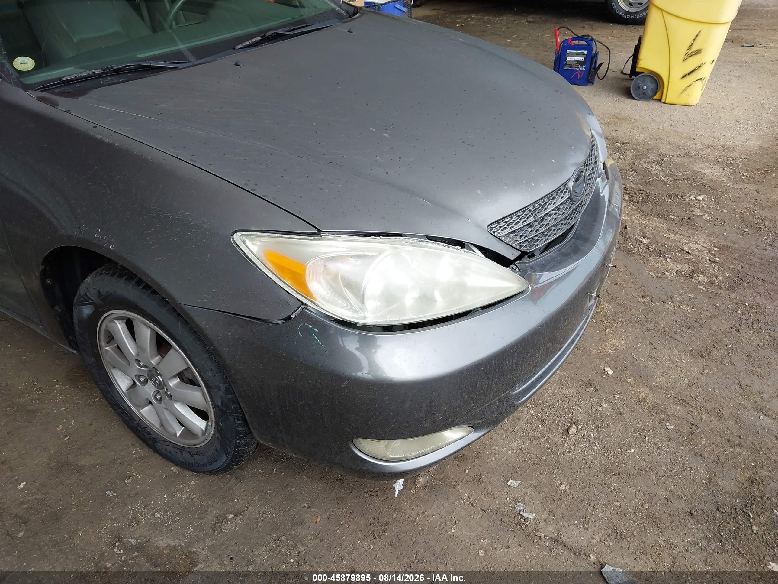 2004 Toyota Camry Xle Pewter vin: 4T1BE32K94U934730