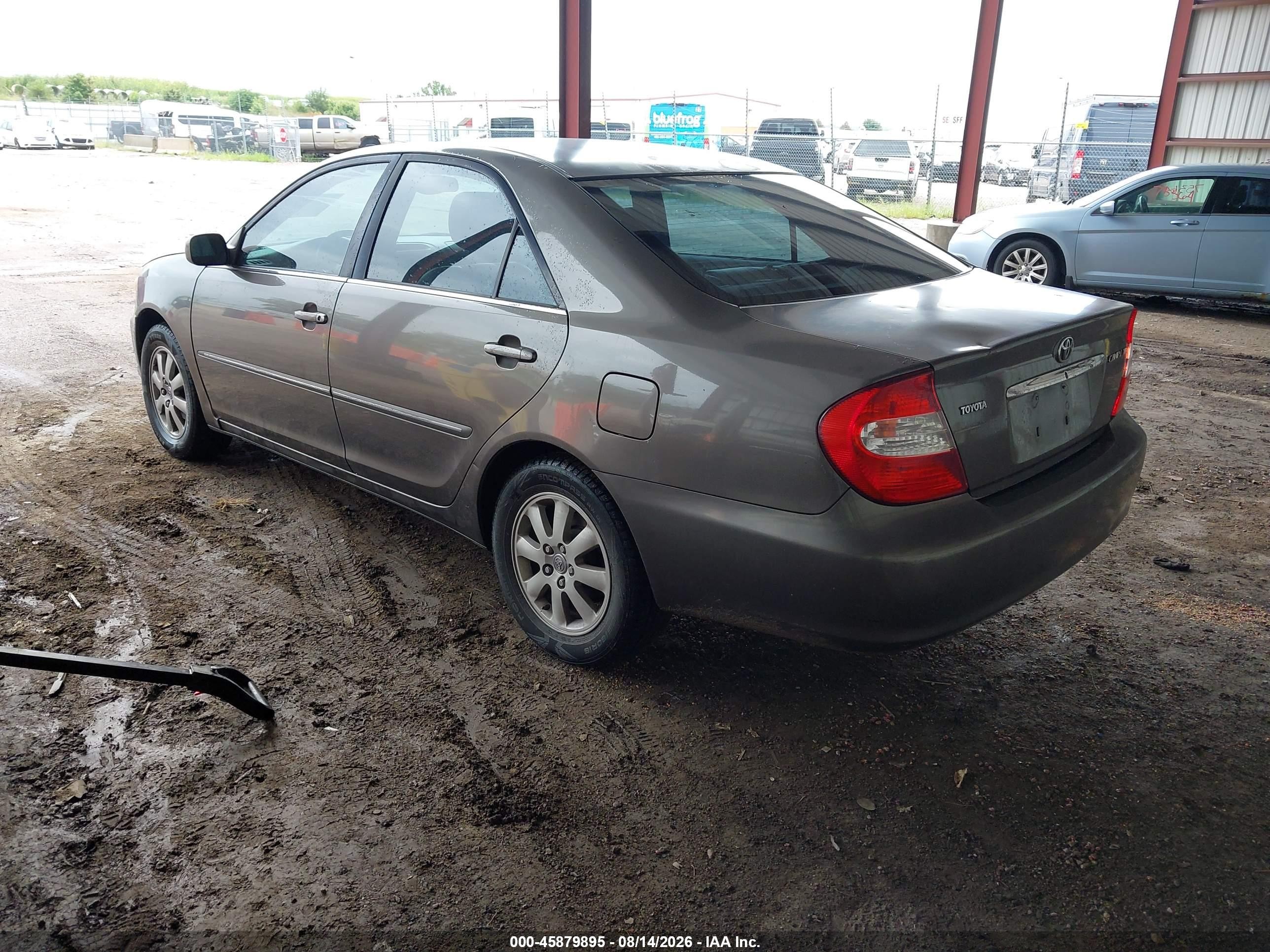 2004 Toyota Camry Xle Pewter vin: 4T1BE32K94U934730