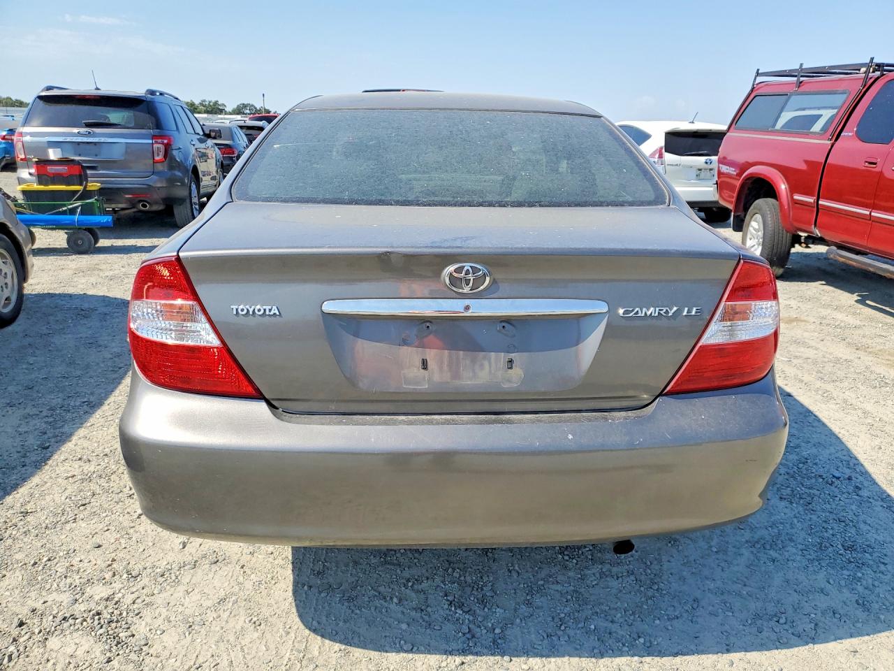 2004 Toyota Camry Le Gray vin: 4T1BE32K94U940902