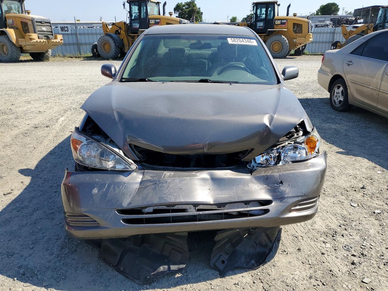 2004 Toyota Camry Le Gray vin: 4T1BE32K94U940902