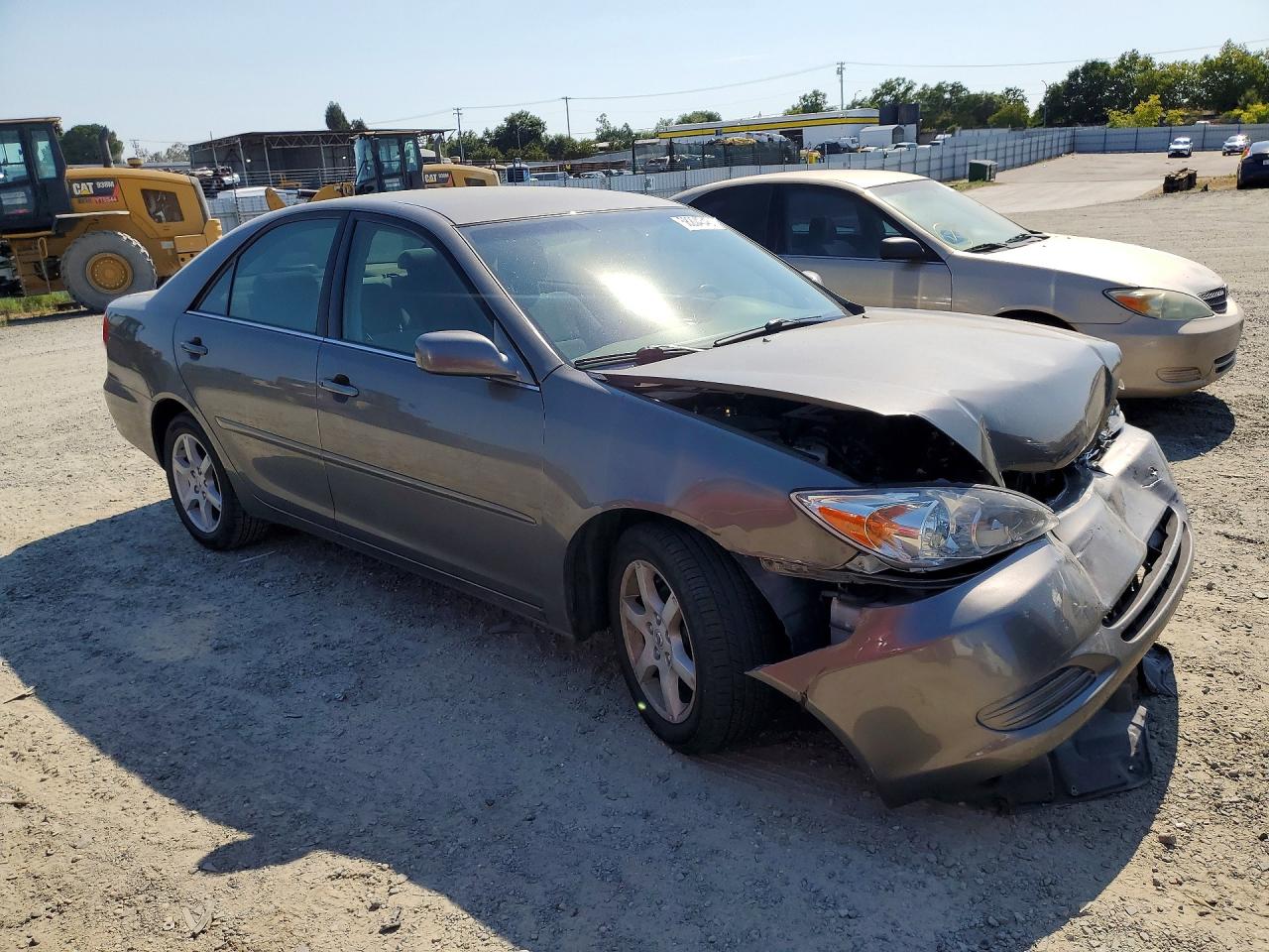 2004 Toyota Camry Le Gray vin: 4T1BE32K94U940902