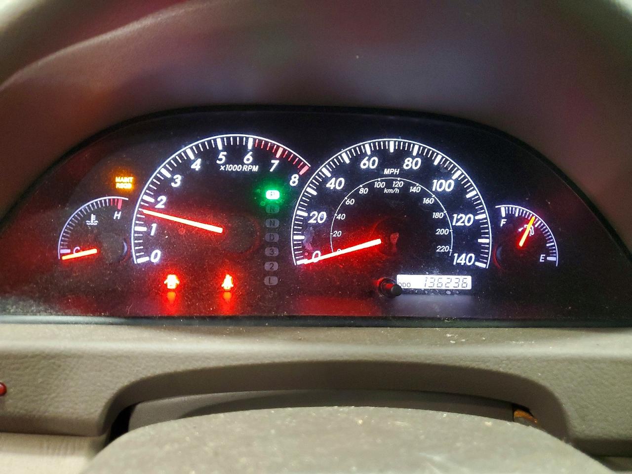 2005 Toyota Camry Le Green vin: 4T1BE32K95U023136