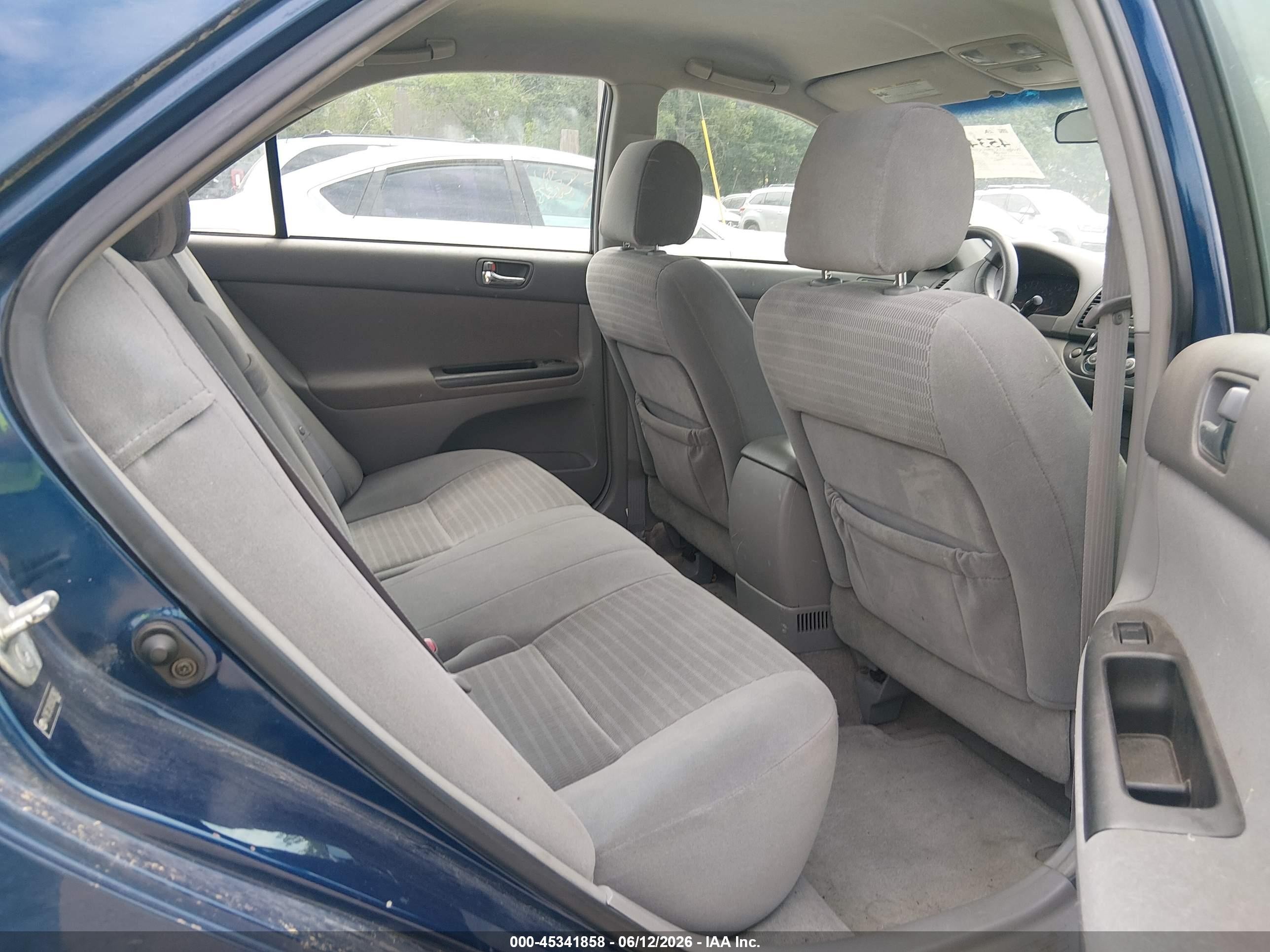 2005 Toyota Camry Le Синий vin: 4T1BE32K95U023802