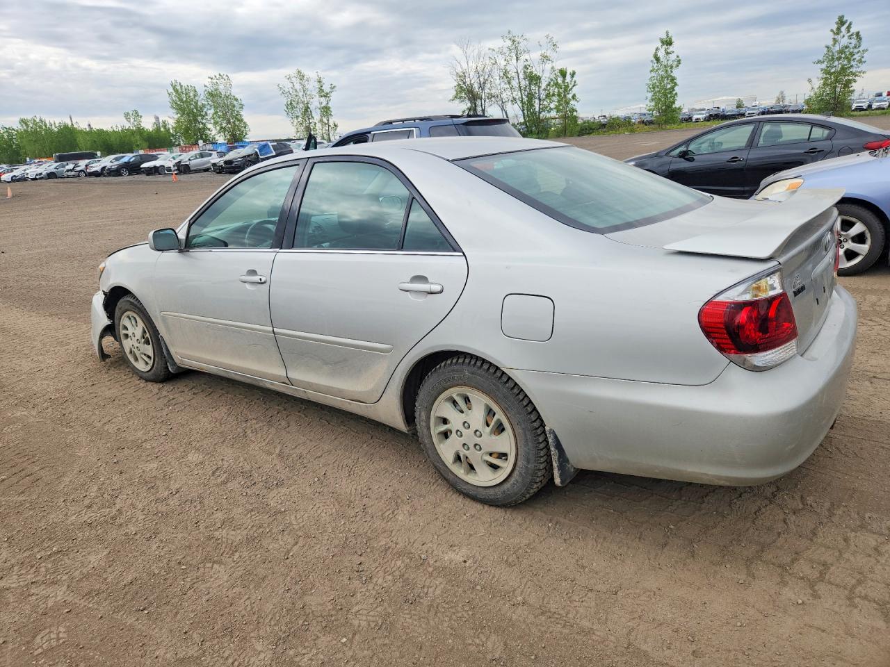 2005 Toyota Camry Standard Beige vin: 4T1BE32K95U384737