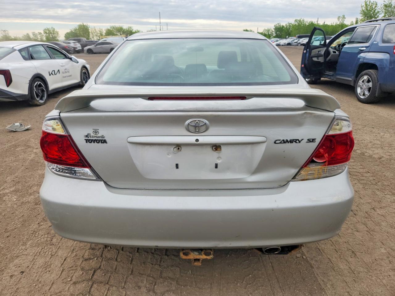 2005 Toyota Camry Standard Beige vin: 4T1BE32K95U384737