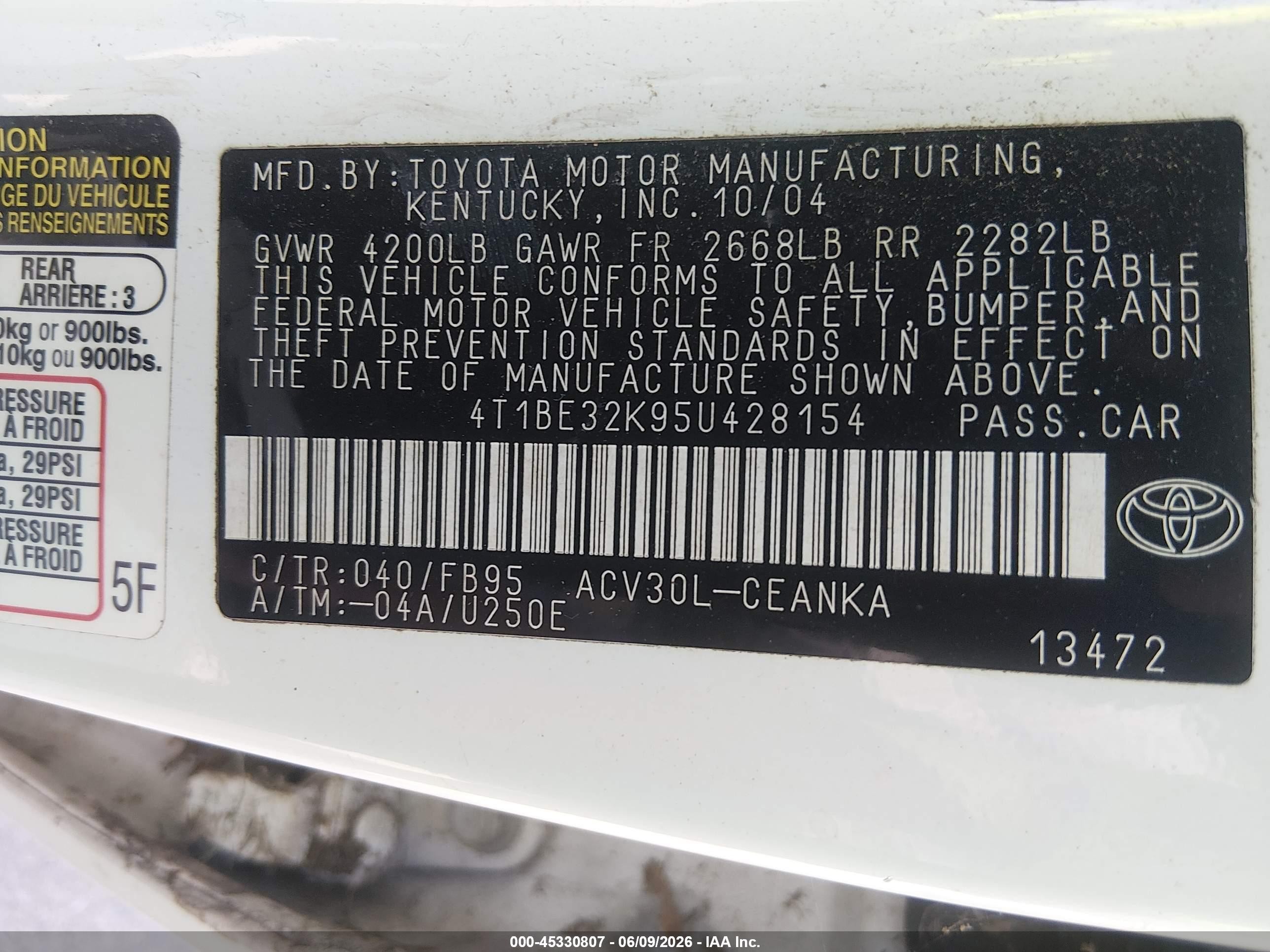 2005 Toyota Camry Le White vin: 4T1BE32K95U428154