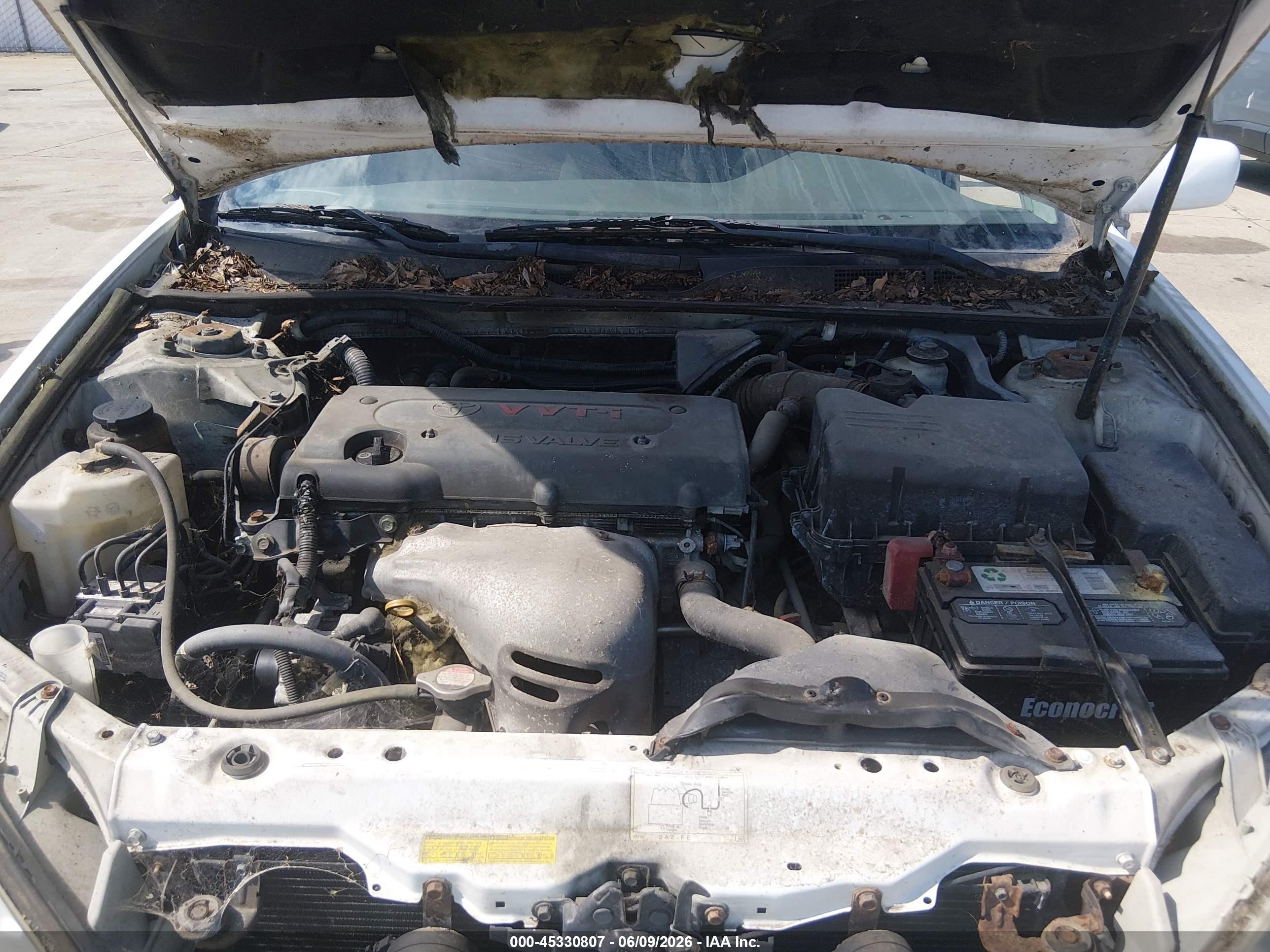 2005 Toyota Camry Le White vin: 4T1BE32K95U428154