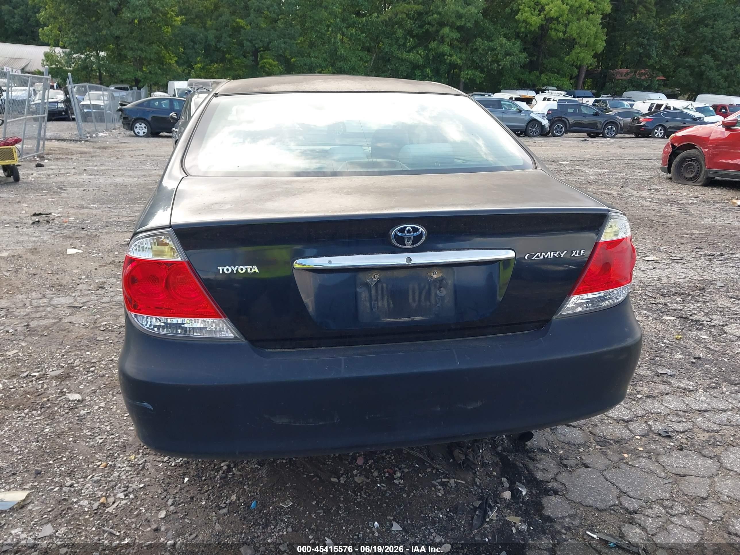 2005 Toyota Camry Xle Black vin: 4T1BE32K95U431037