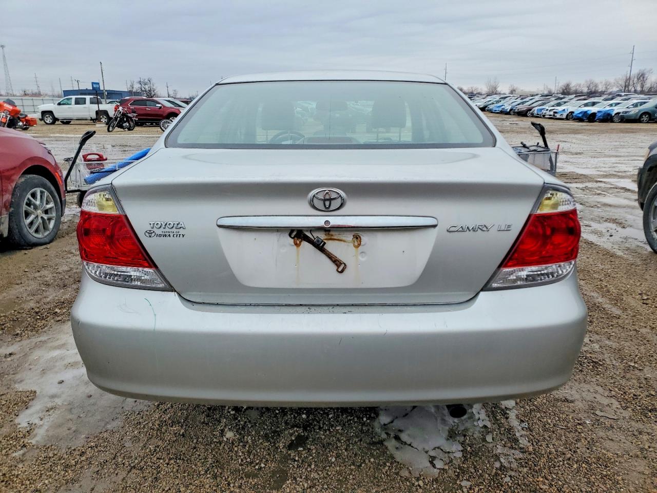 2005 Toyota Camry Le Серебряный vin: 4T1BE32K95U507758