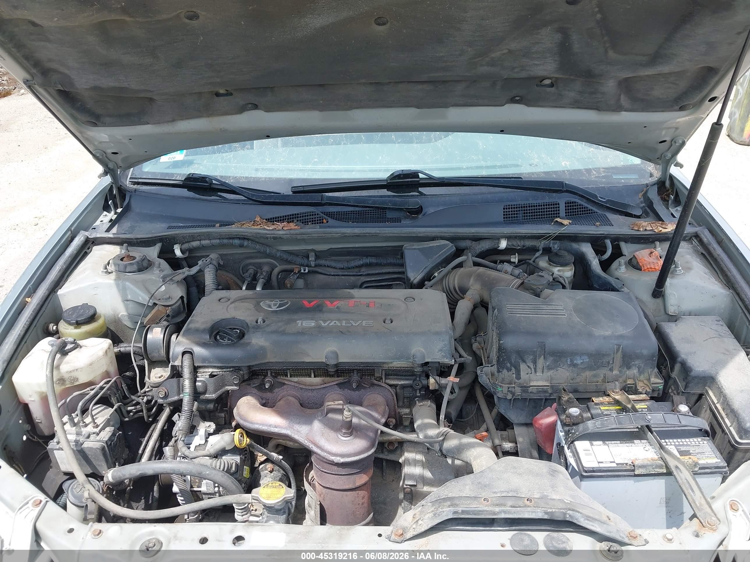 2005 Toyota Camry Le Silver vin: 4T1BE32K95U542090