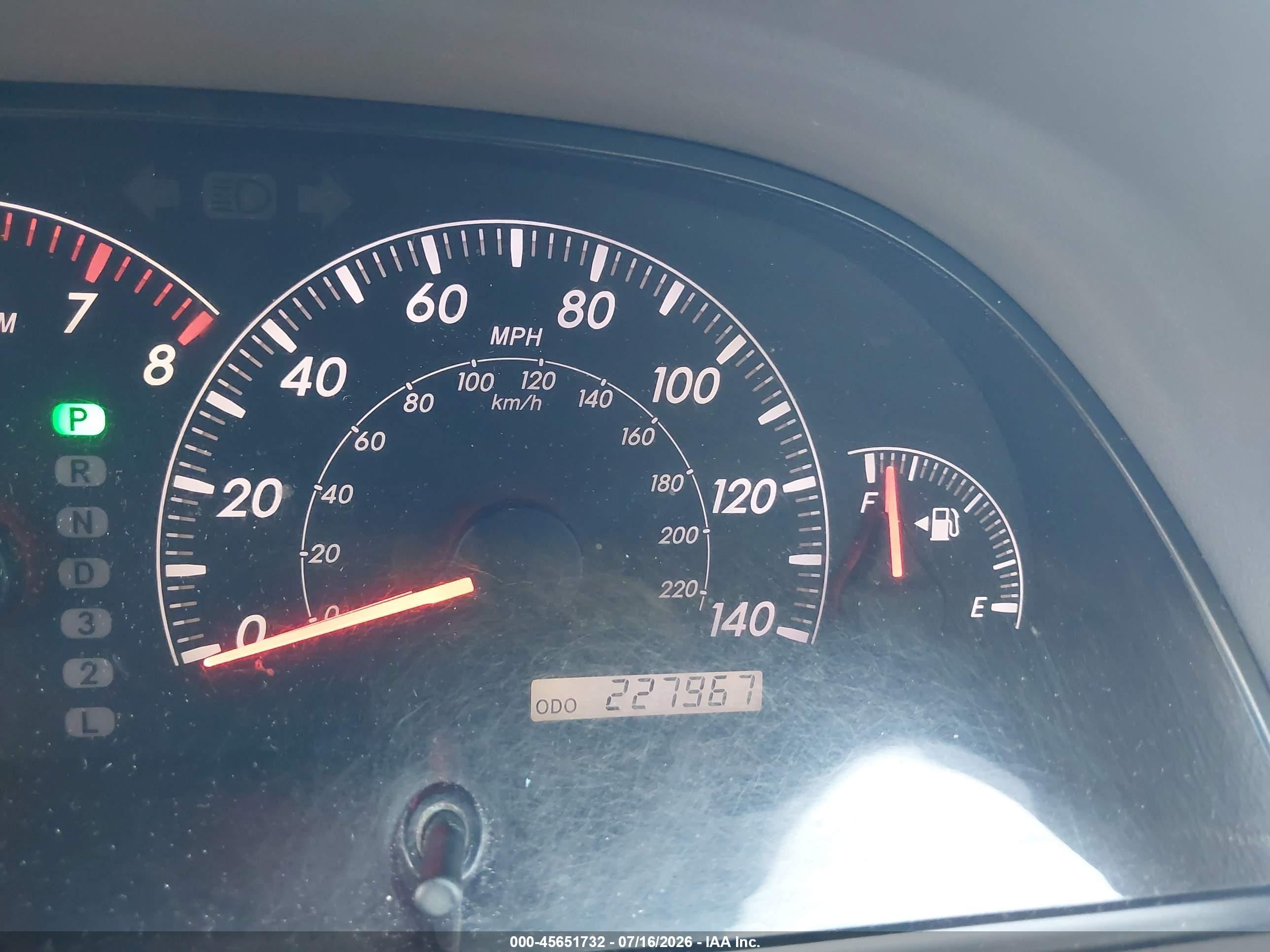 2005 Toyota Camry Le White vin: 4T1BE32K95U570990