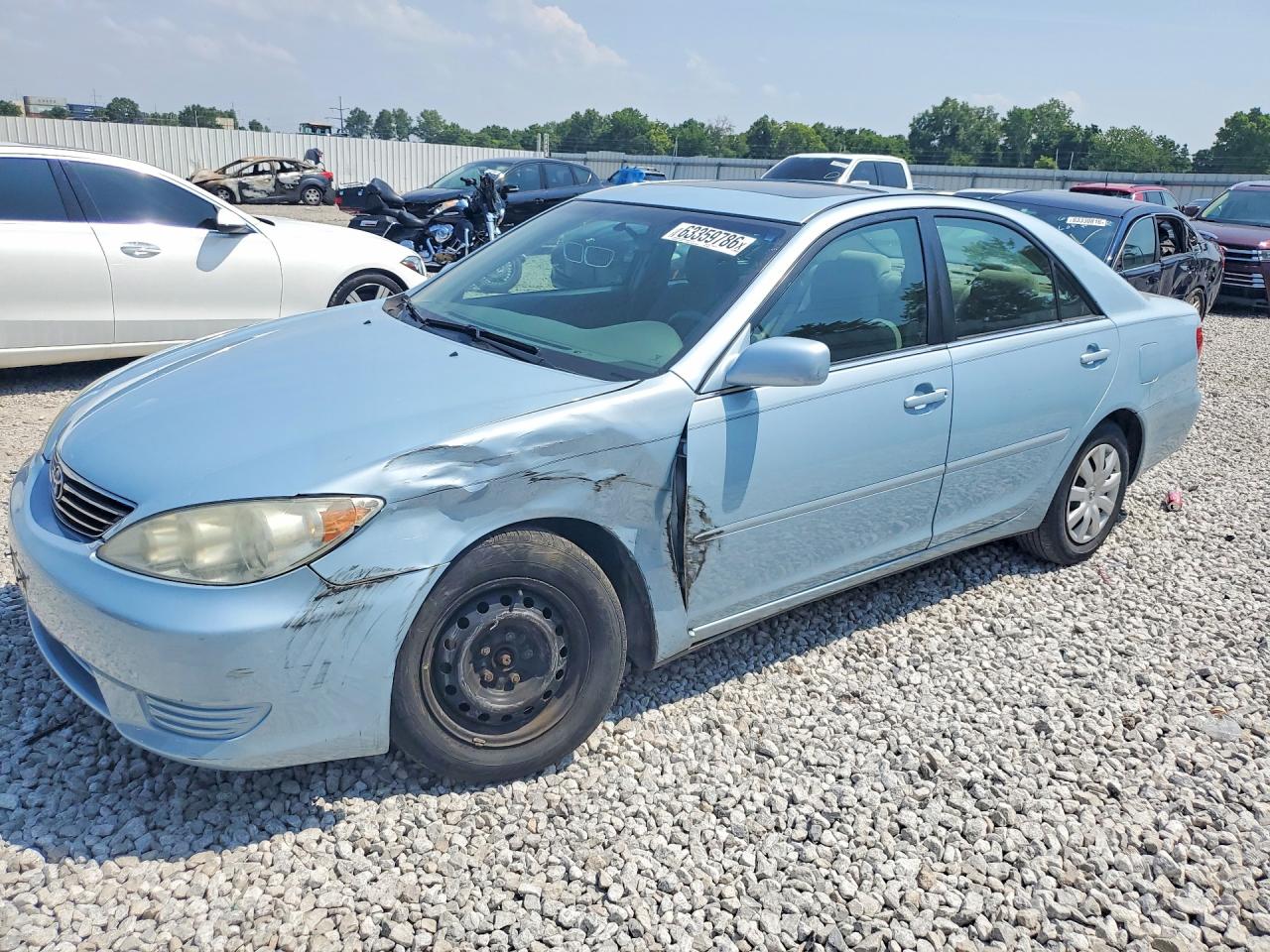 2005 Toyota Camry Le Blue vin: 4T1BE32K95U584243