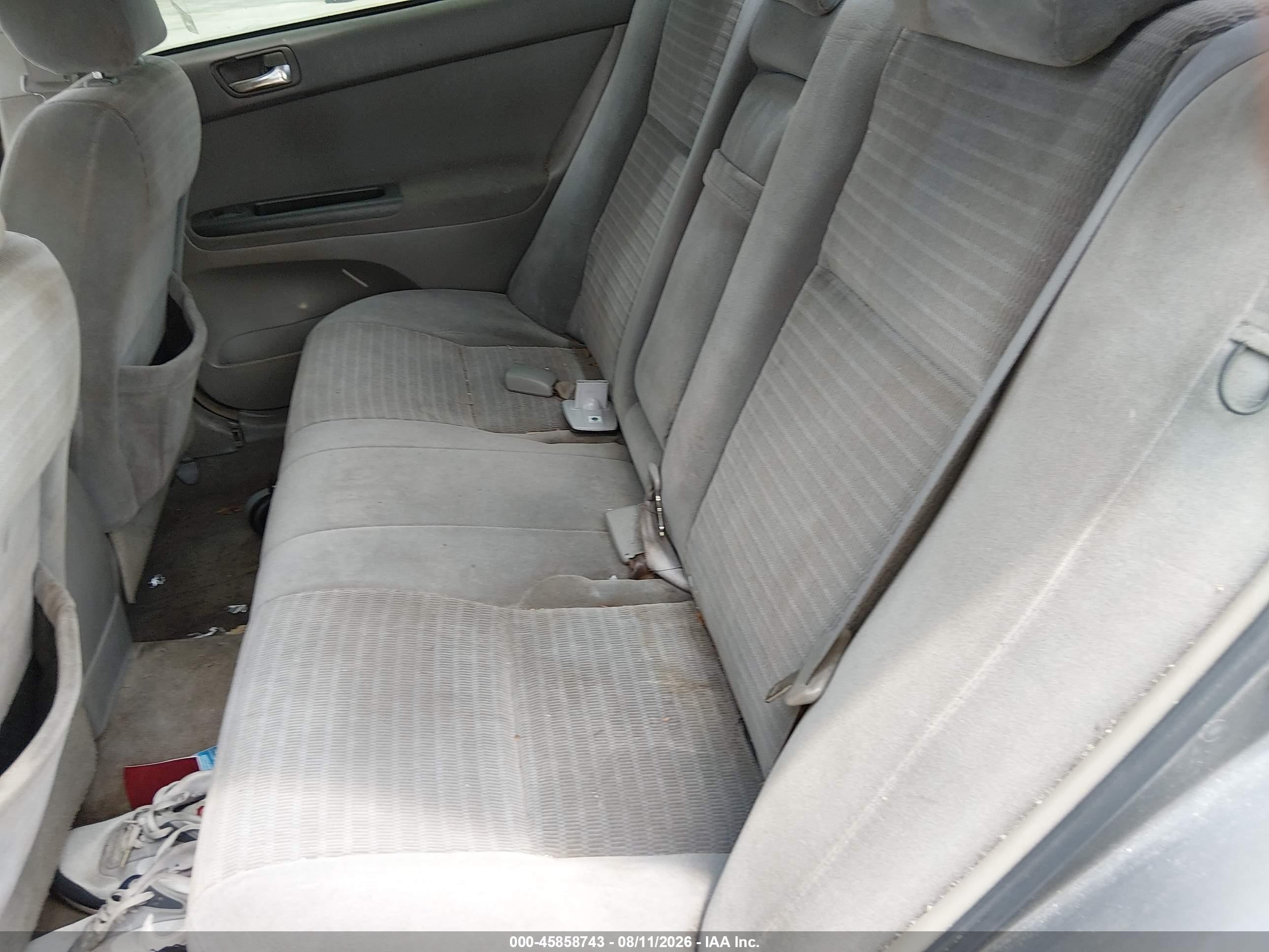 2005 Toyota Camry Le Gray vin: 4T1BE32K95U632792