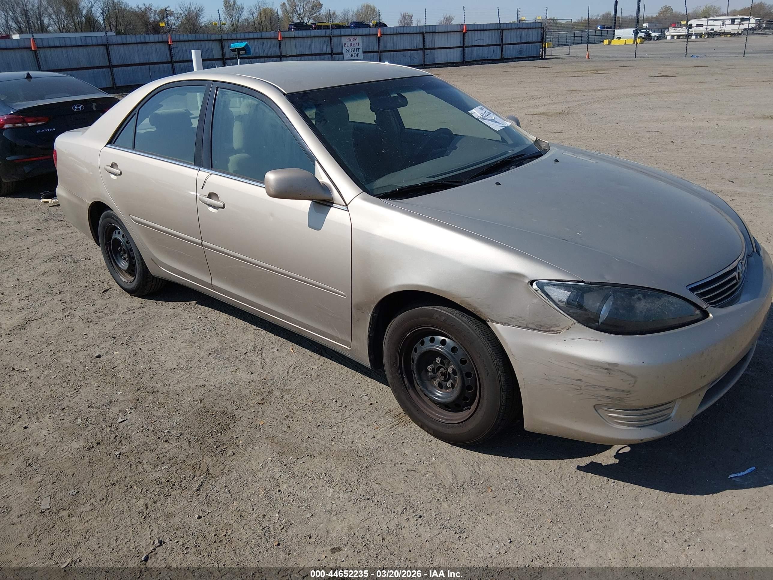 4T1BE32K95U952582