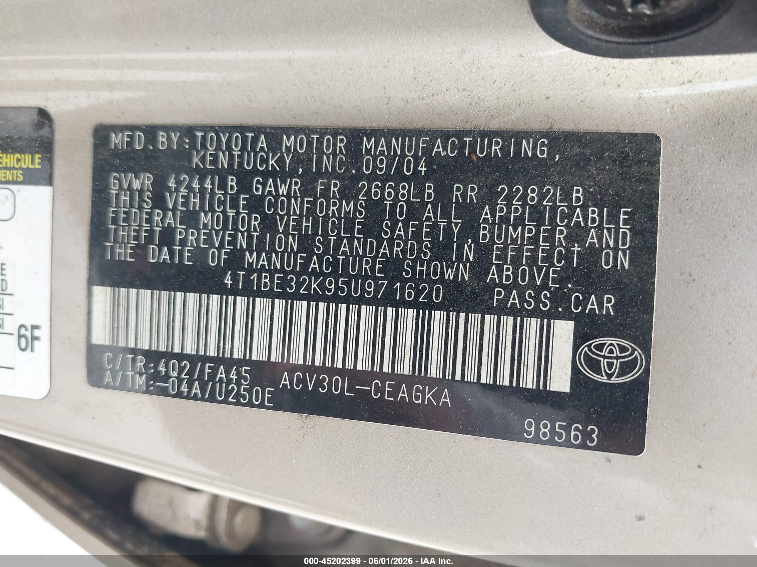 2005 Toyota Camry Xle Champagne vin: 4T1BE32K95U971620
