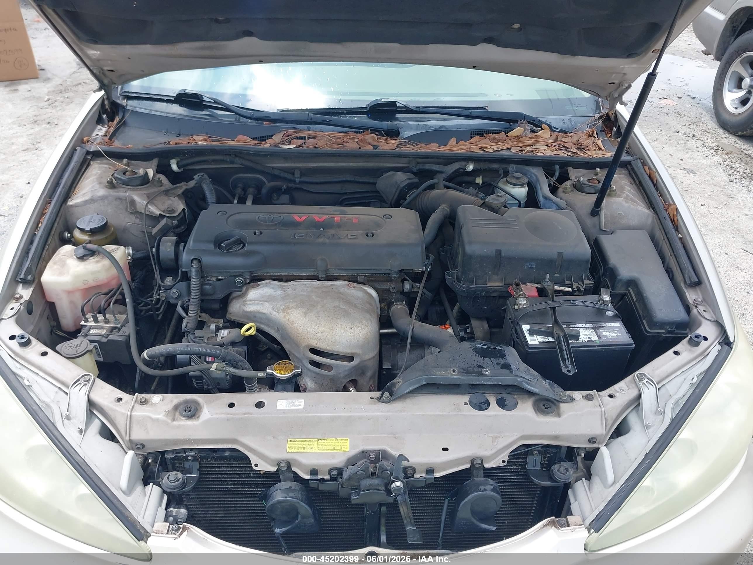 2005 Toyota Camry Xle Champagne vin: 4T1BE32K95U971620