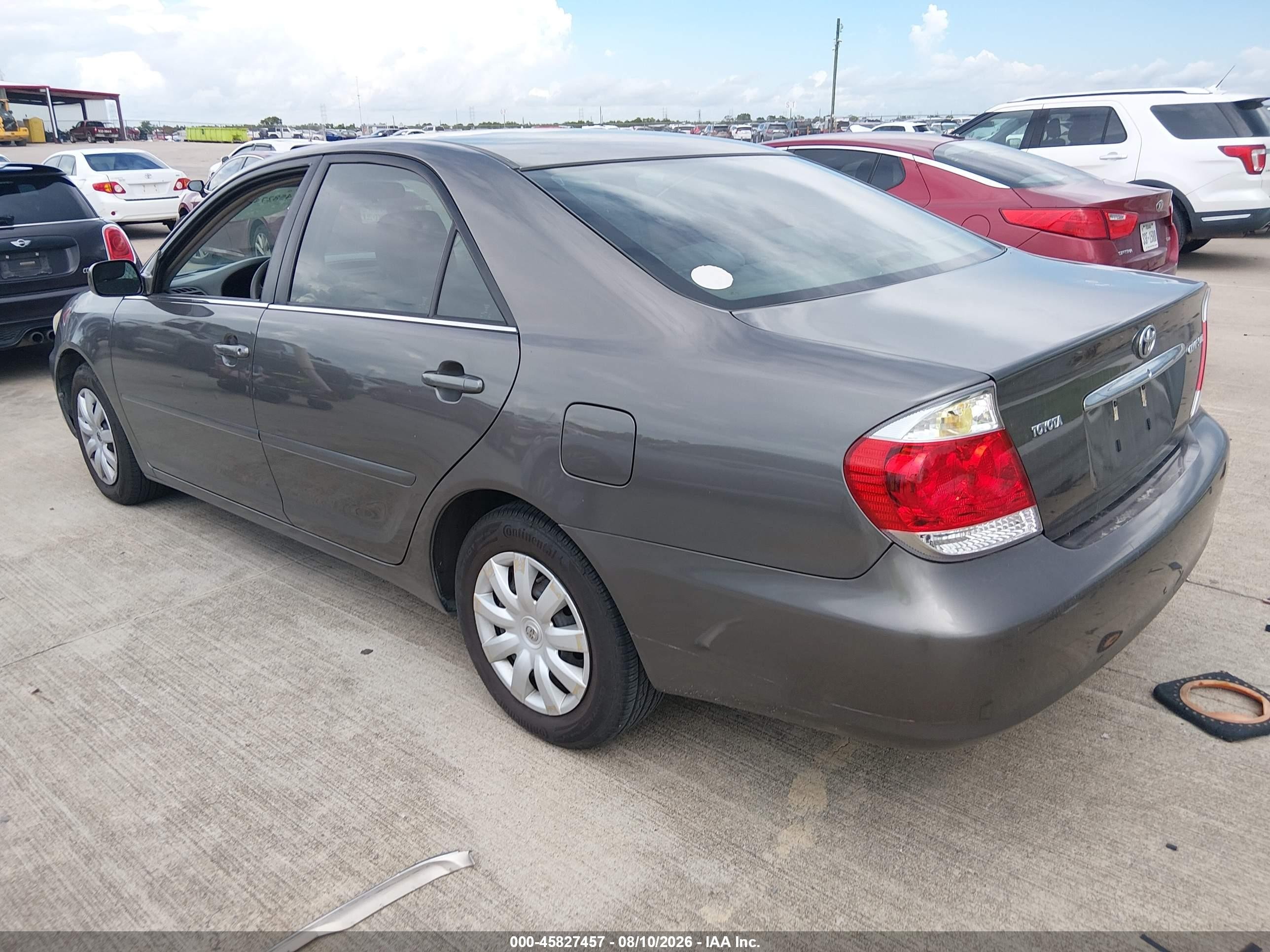 2005 Toyota Camry Le Gray vin: 4T1BE32K95U987932