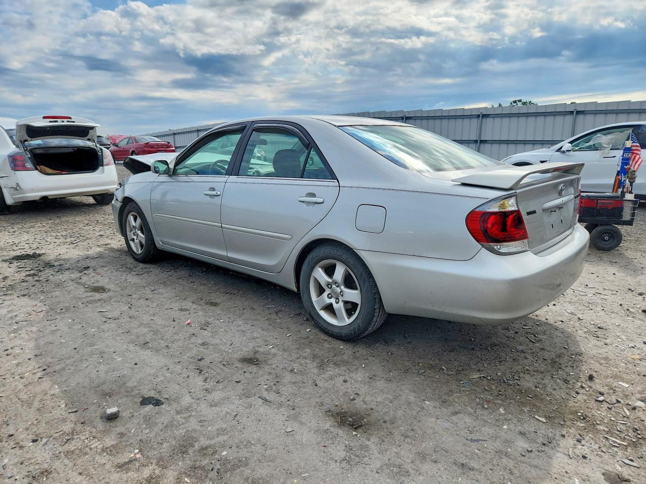 2006 Toyota Camry Se Silver vin: 4T1BE32K96U113176