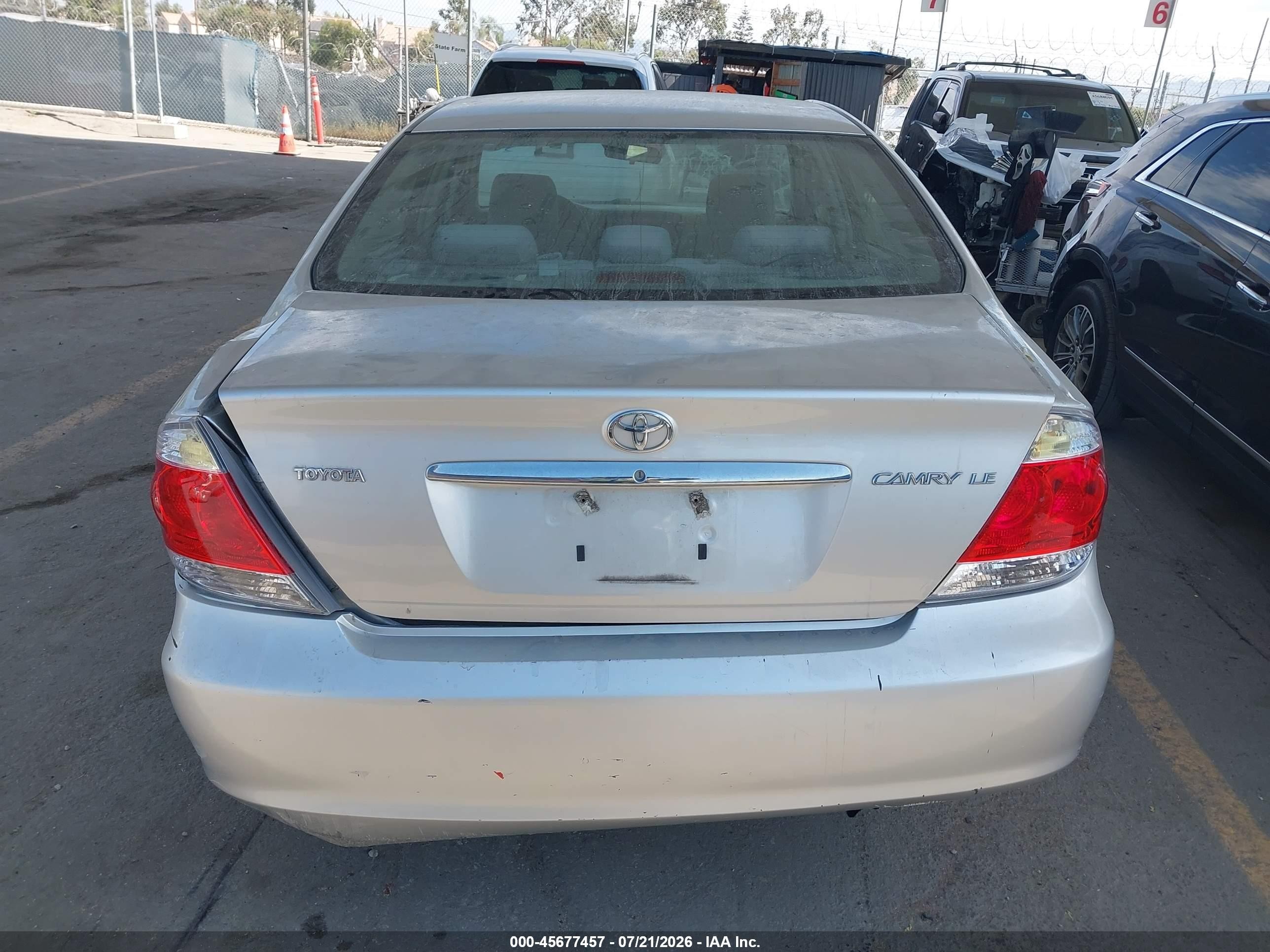 2006 Toyota Camry Le Silver vin: 4T1BE32K96U119107