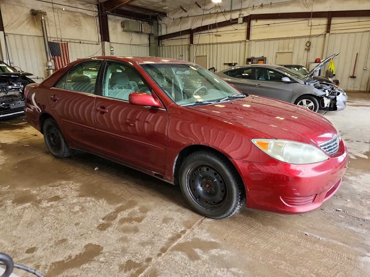 2006 Toyota Camry Le Темно-бордовый vin: 4T1BE32K96U156352