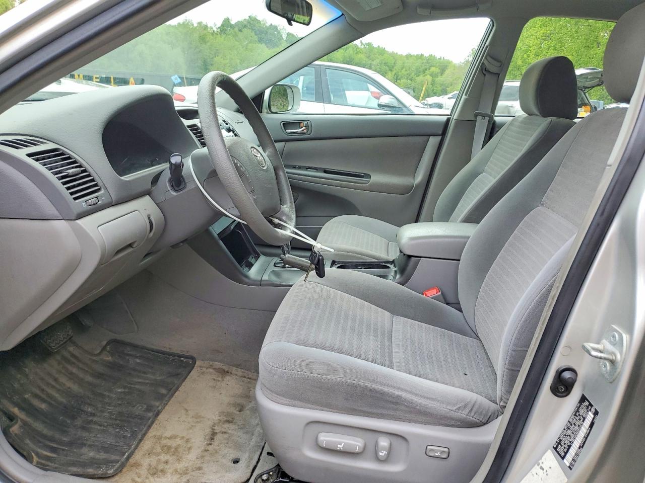 2006 Toyota Camry Le Silver vin: 4T1BE32K96U643518