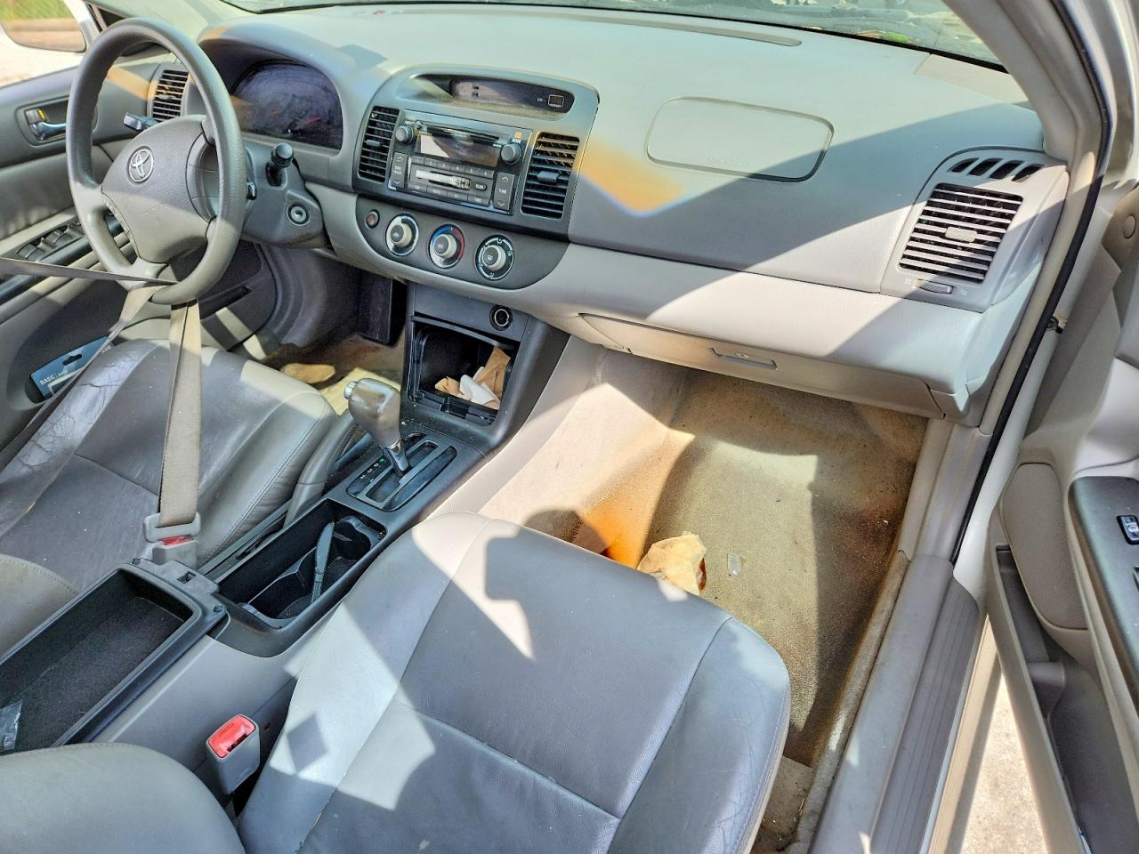 2006 Toyota Camry Le Beige vin: 4T1BE32K96U647651