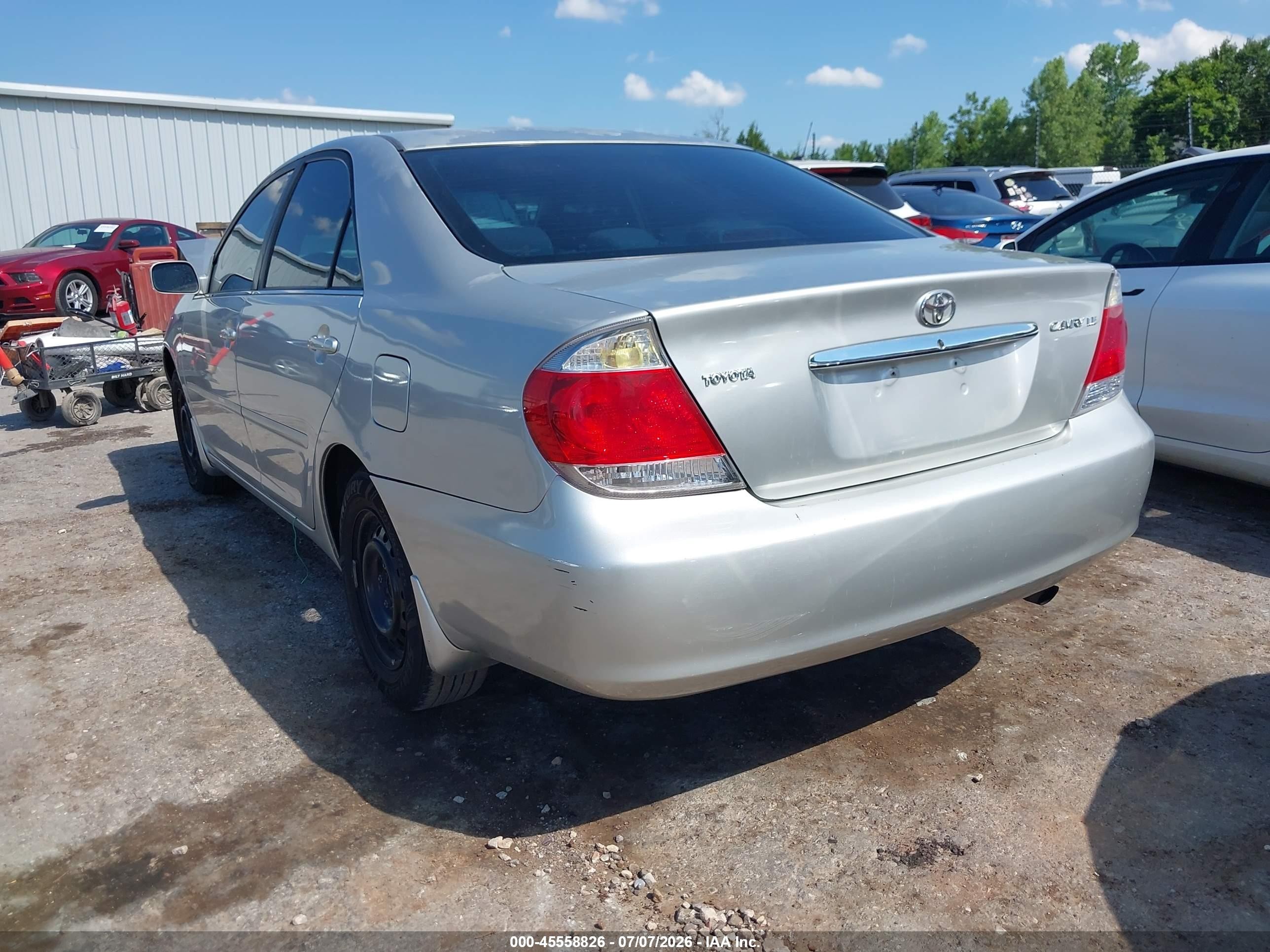 2006 Toyota Camry Le Silver vin: 4T1BE32K96U680391