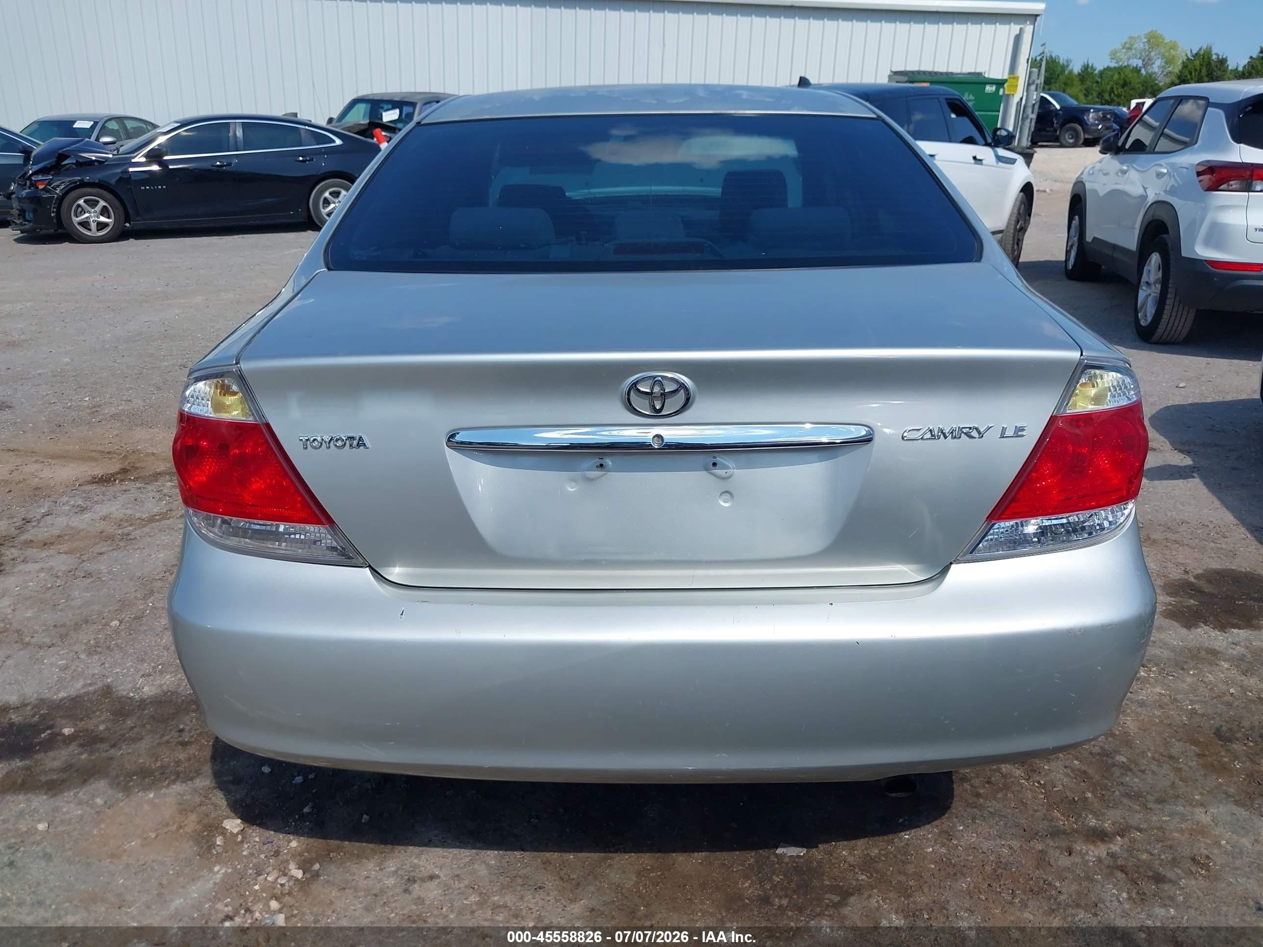 2006 Toyota Camry Le Silver vin: 4T1BE32K96U680391