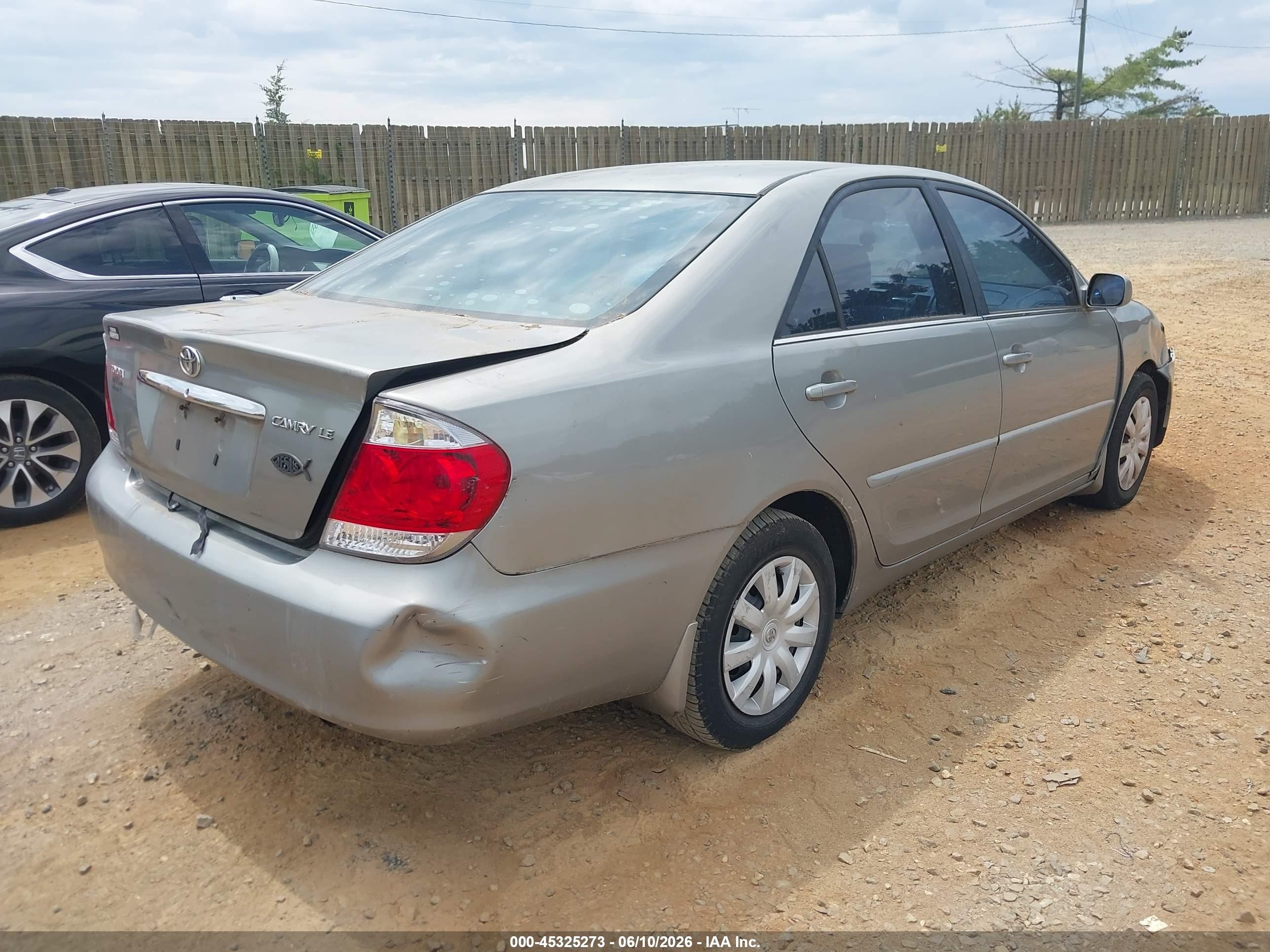 2006 Toyota Camry Le Green vin: 4T1BE32K96U711204