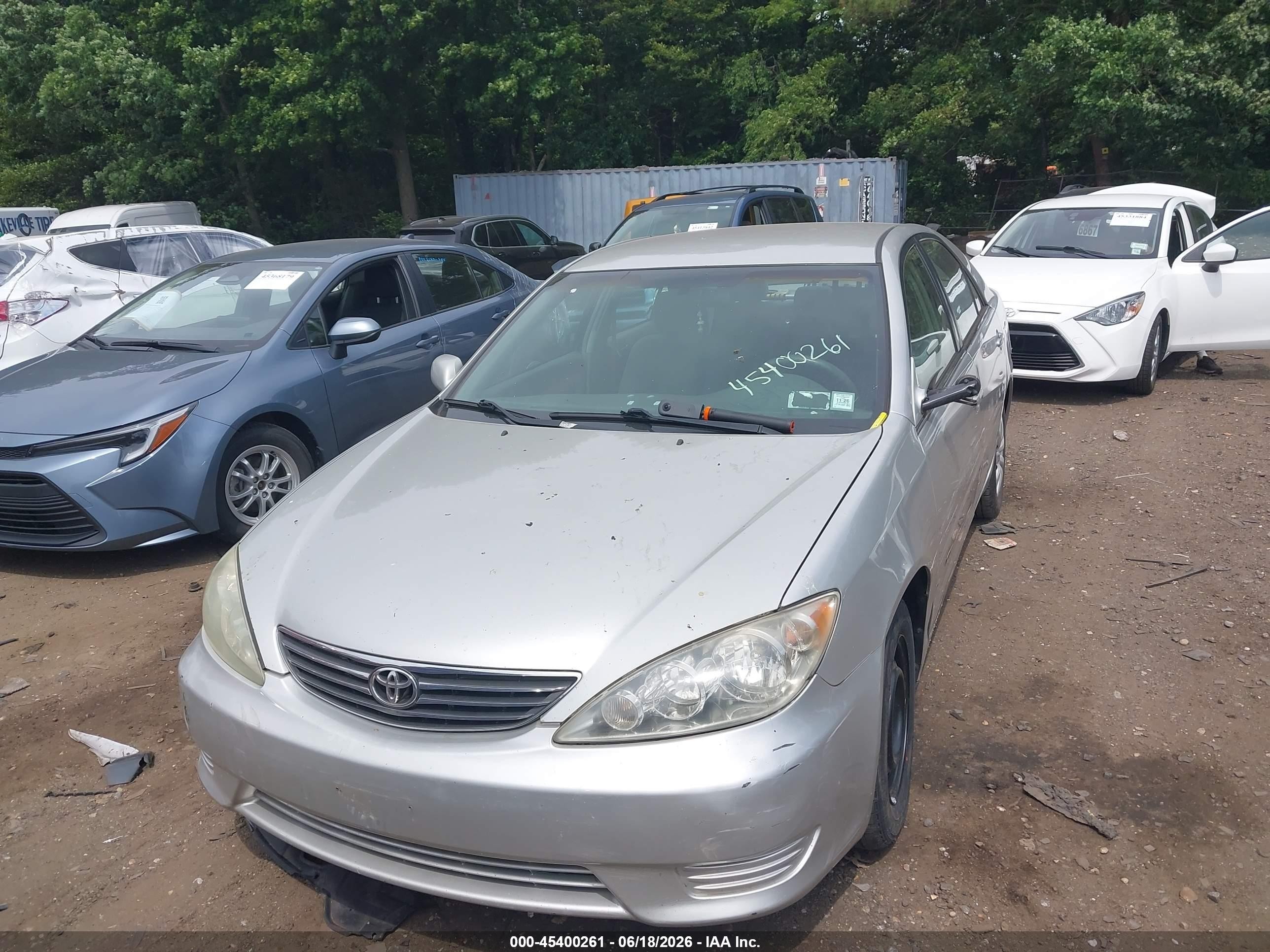 2006 Toyota Camry Le/xle/se Silver vin: 4T1BE32K96U719643