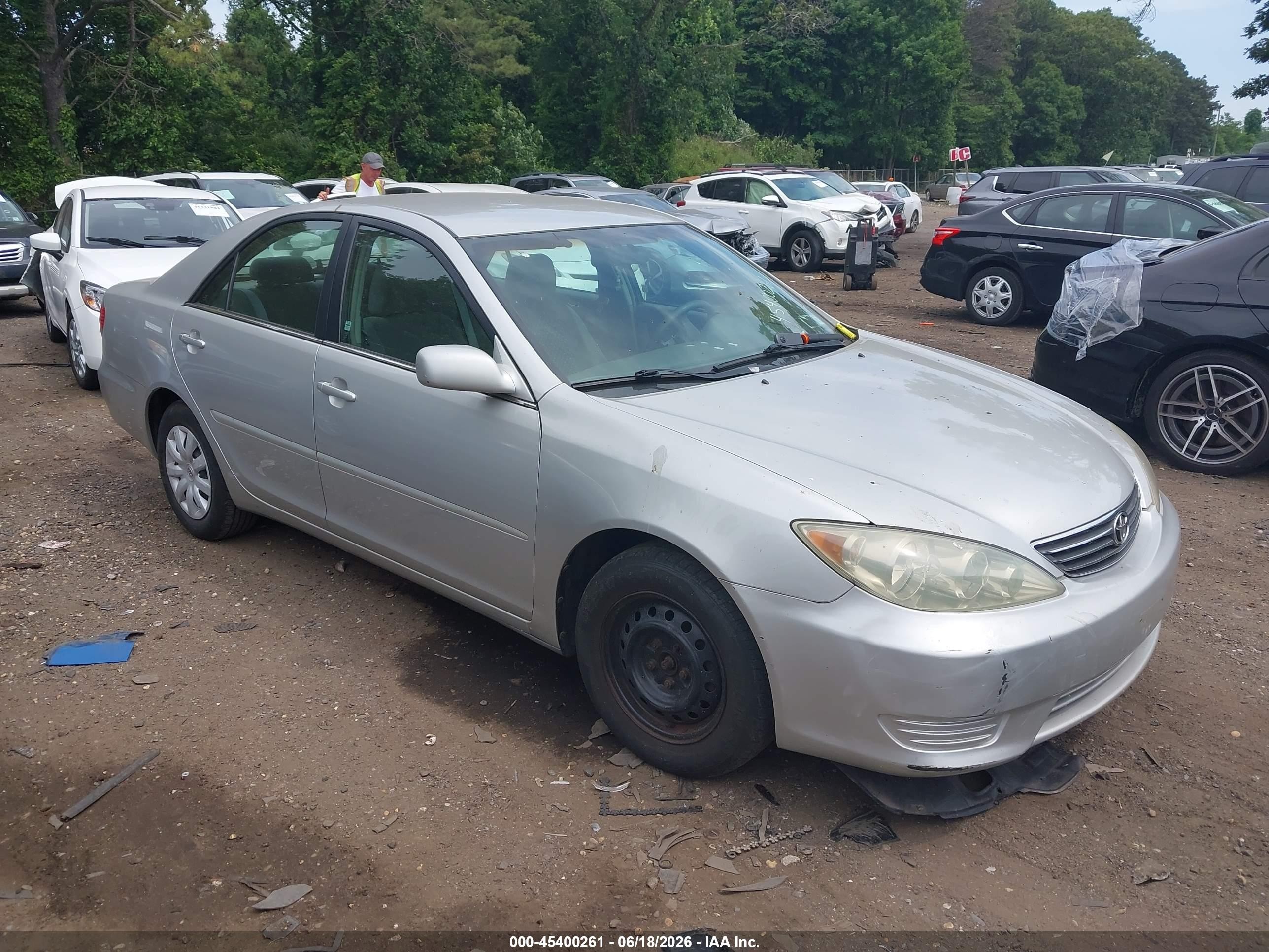 2006 Toyota Camry Le/xle/se Silver vin: 4T1BE32K96U719643
