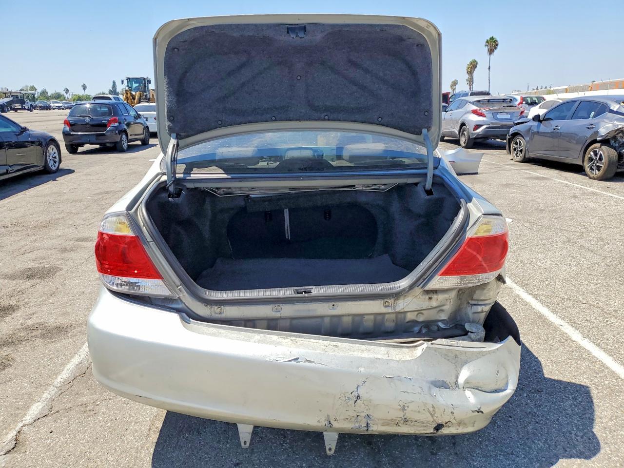 2006 Toyota Camry Standard Silver vin: 4T1BE32K96U723627