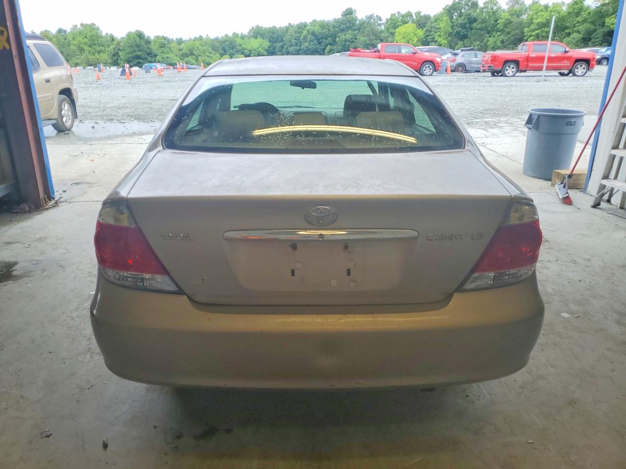 2006 Toyota Camry Le Tan vin: 4T1BE32K96U728276