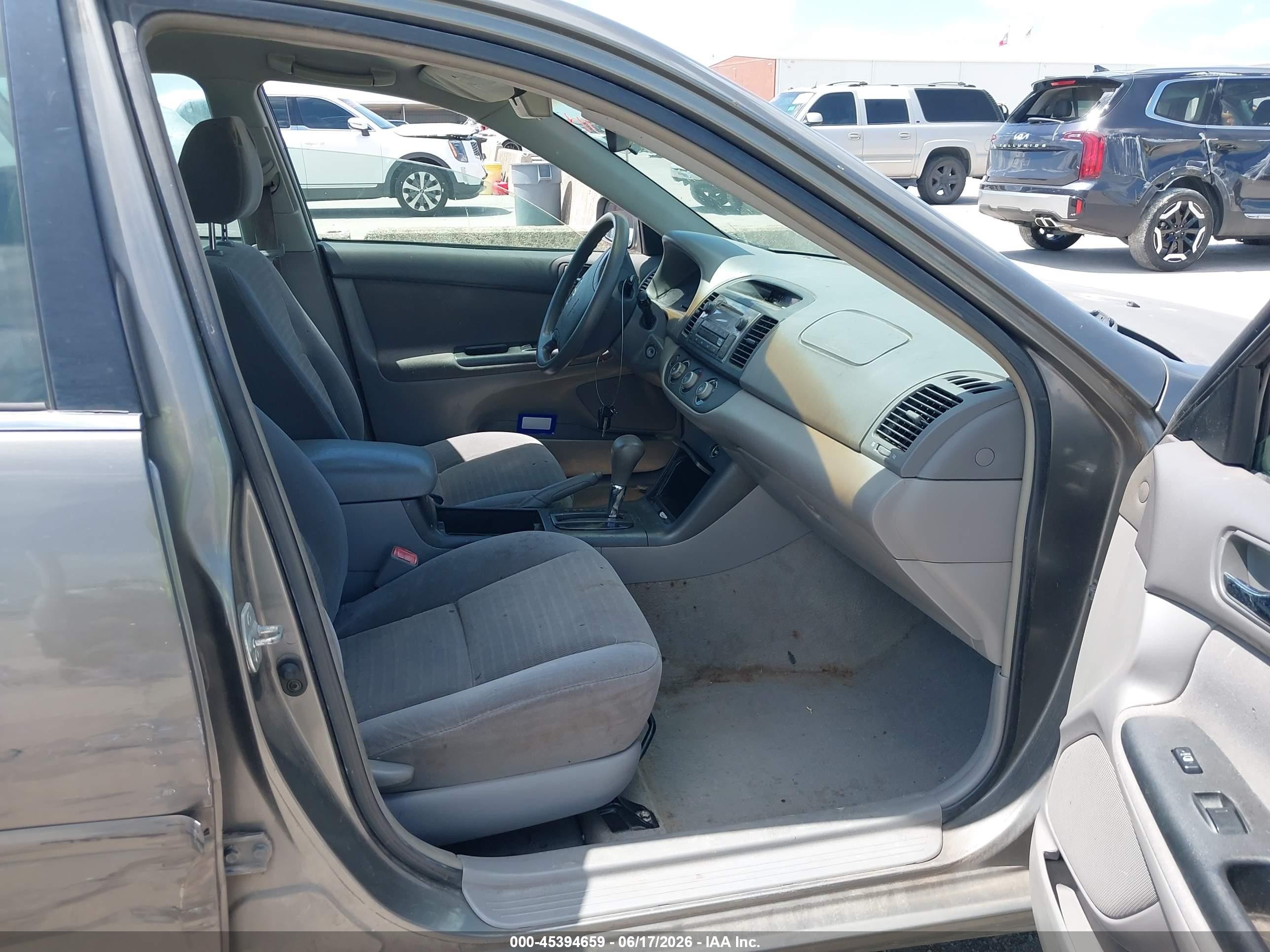 2006 Toyota Camry Le Gray vin: 4T1BE32K96U735972