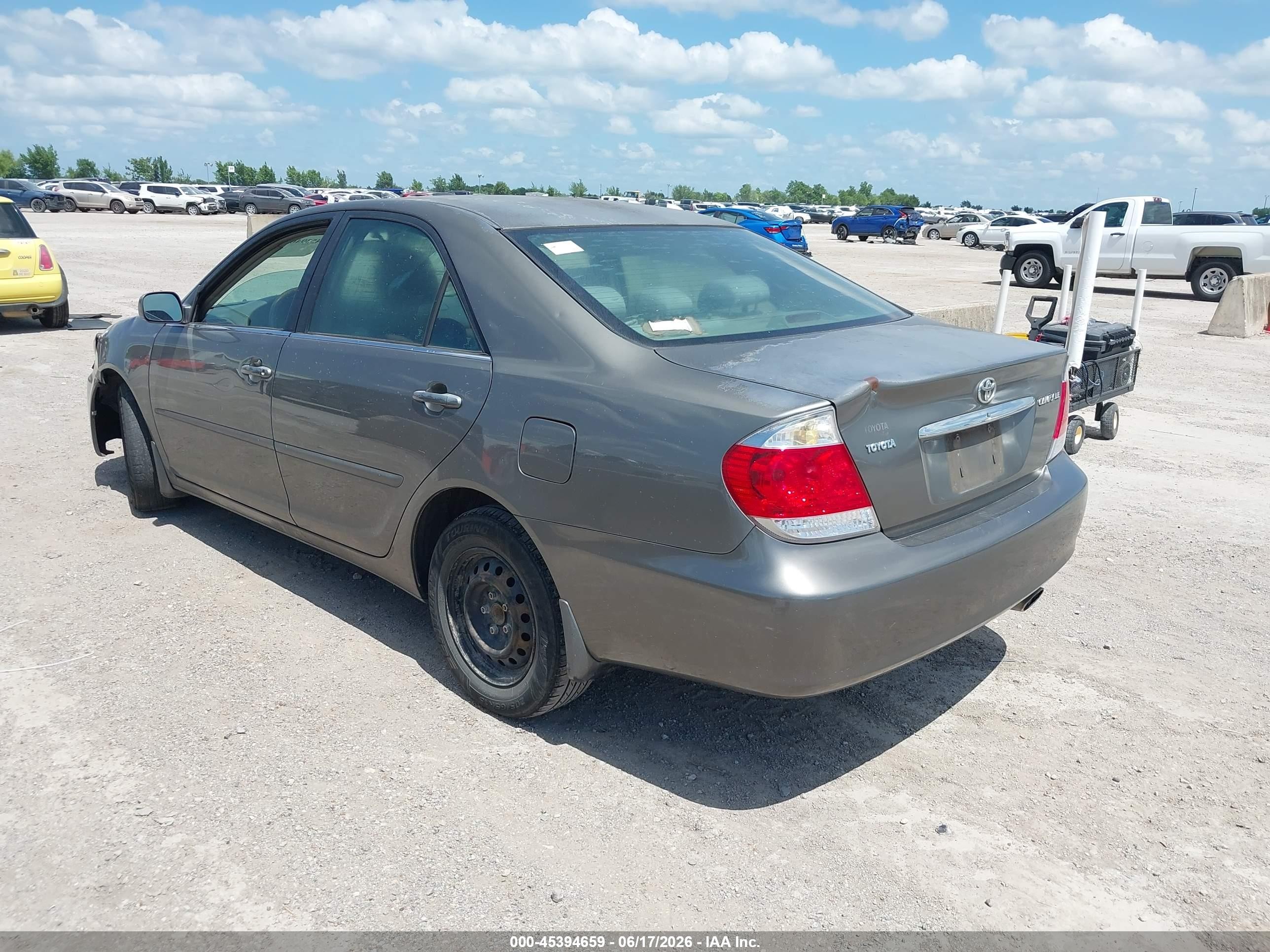 2006 Toyota Camry Le Gray vin: 4T1BE32K96U735972