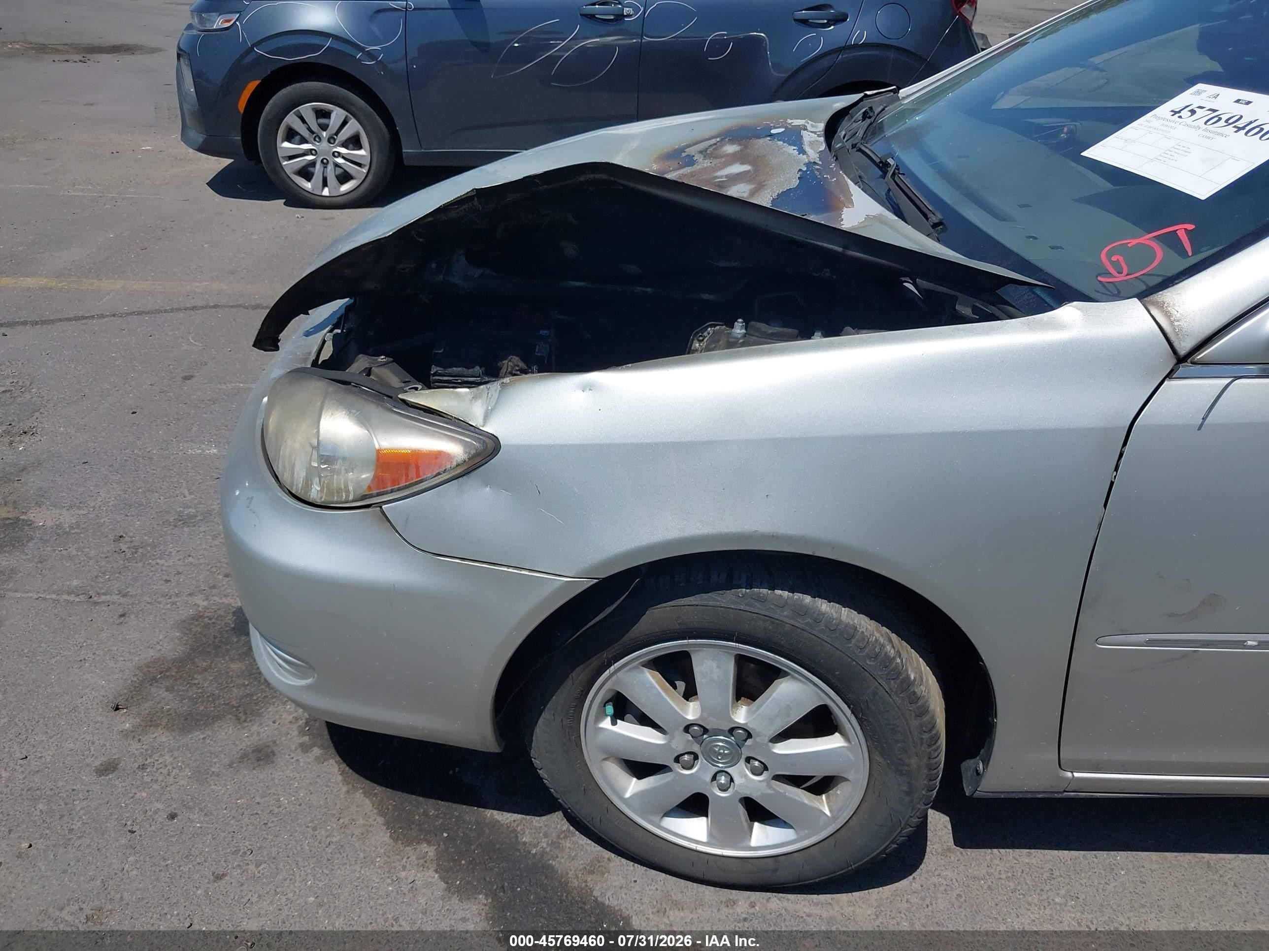 2002 Toyota Camry Xle Silver vin: 4T1BE32KX2U022122