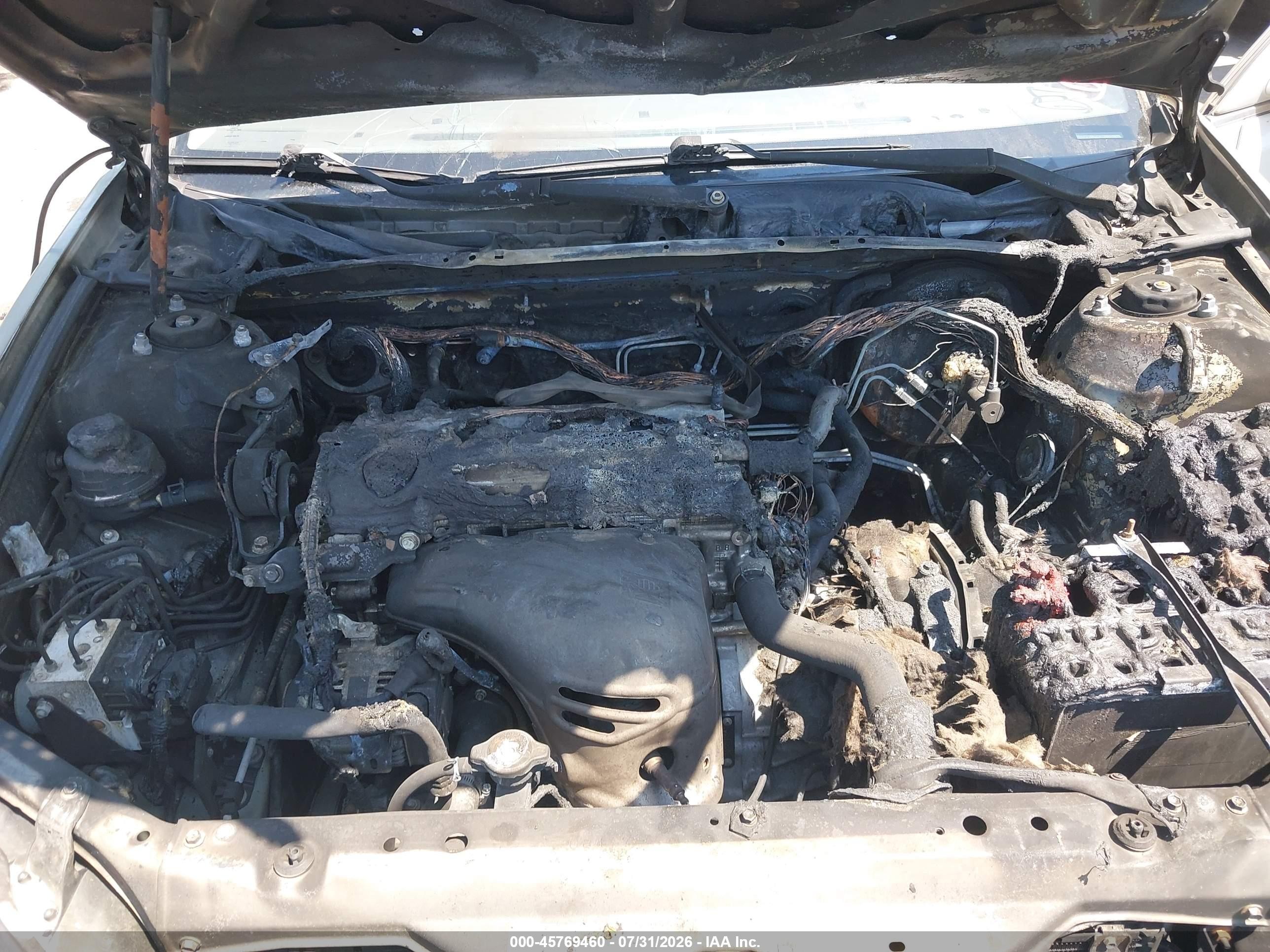 2002 Toyota Camry Xle Silver vin: 4T1BE32KX2U022122