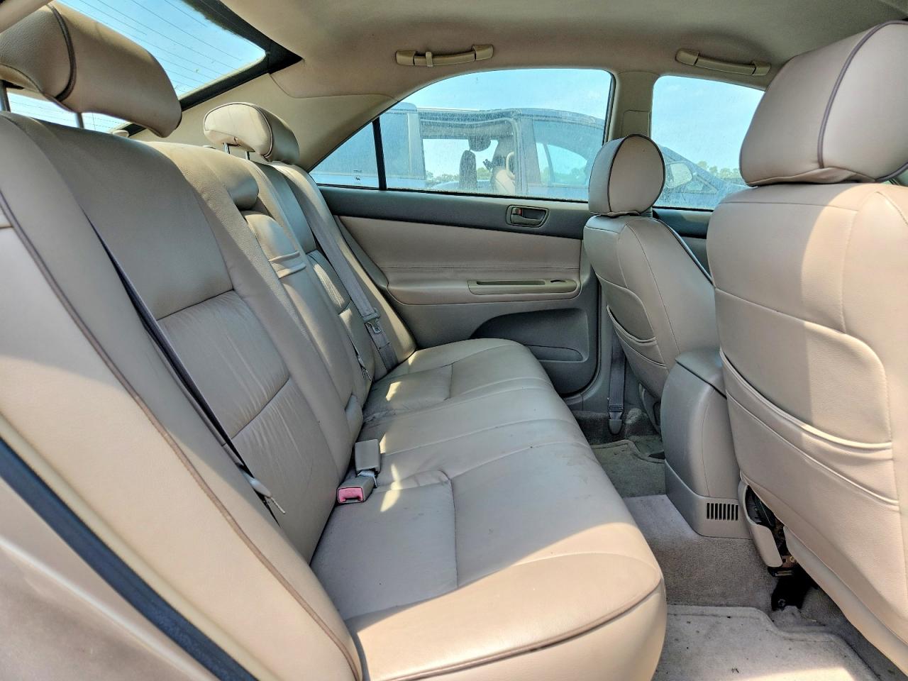 2002 Toyota Camry Le/xle Tan vin: 4T1BE32KX2U050504