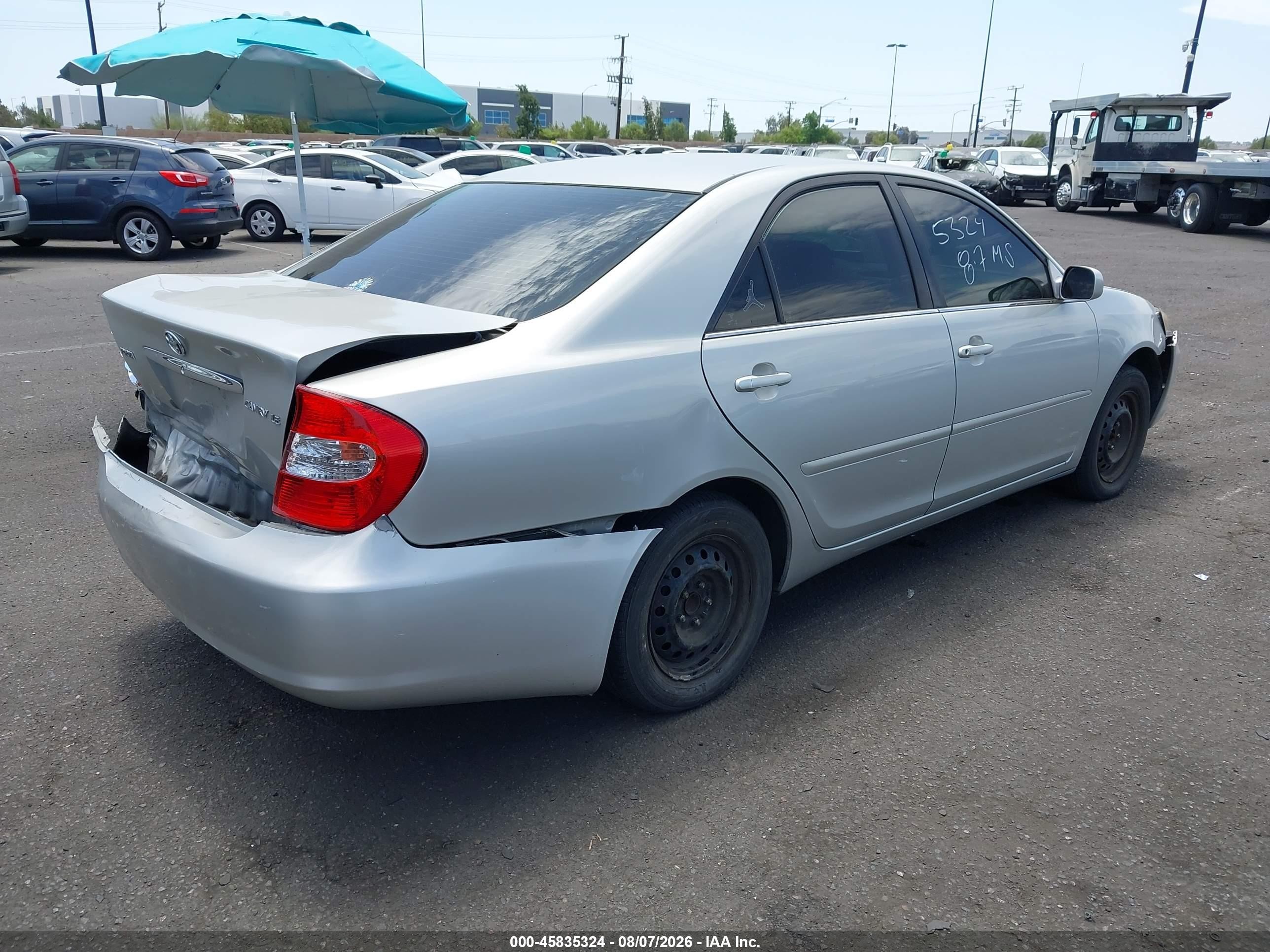 2002 Toyota Camry Le Silver vin: 4T1BE32KX2U080831
