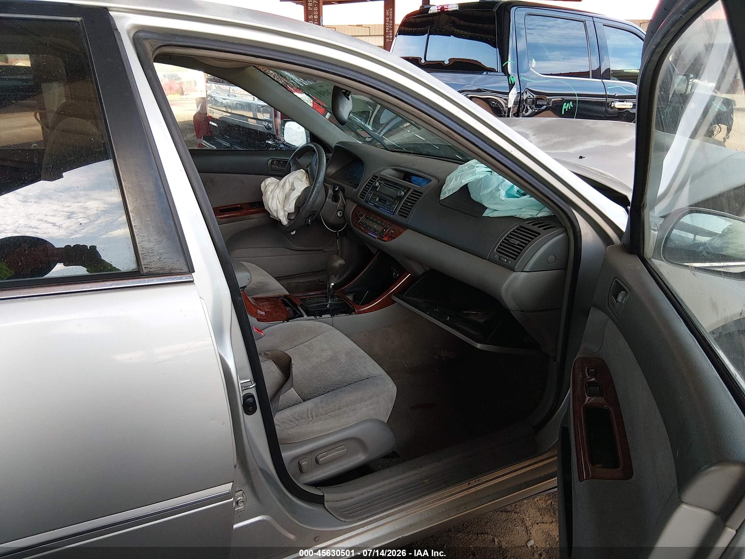 2002 Toyota Camry Xle Gray vin: 4T1BE32KX2U081316