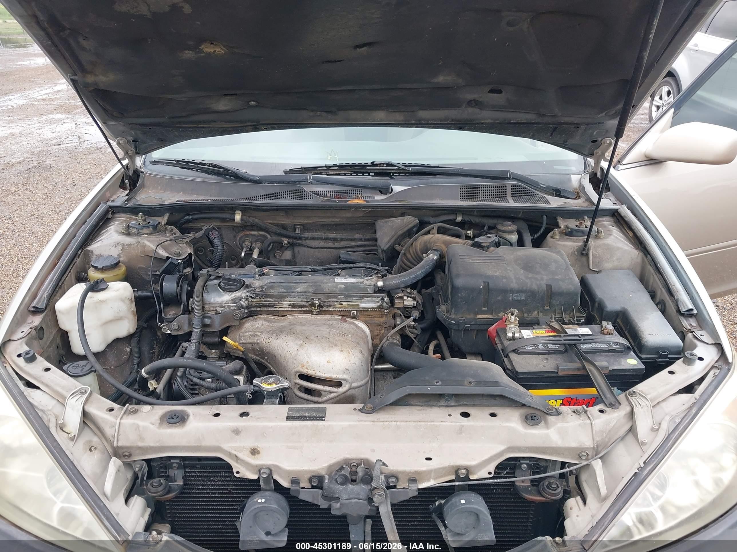 2002 Toyota Camry Le Brown vin: 4T1BE32KX2U510373