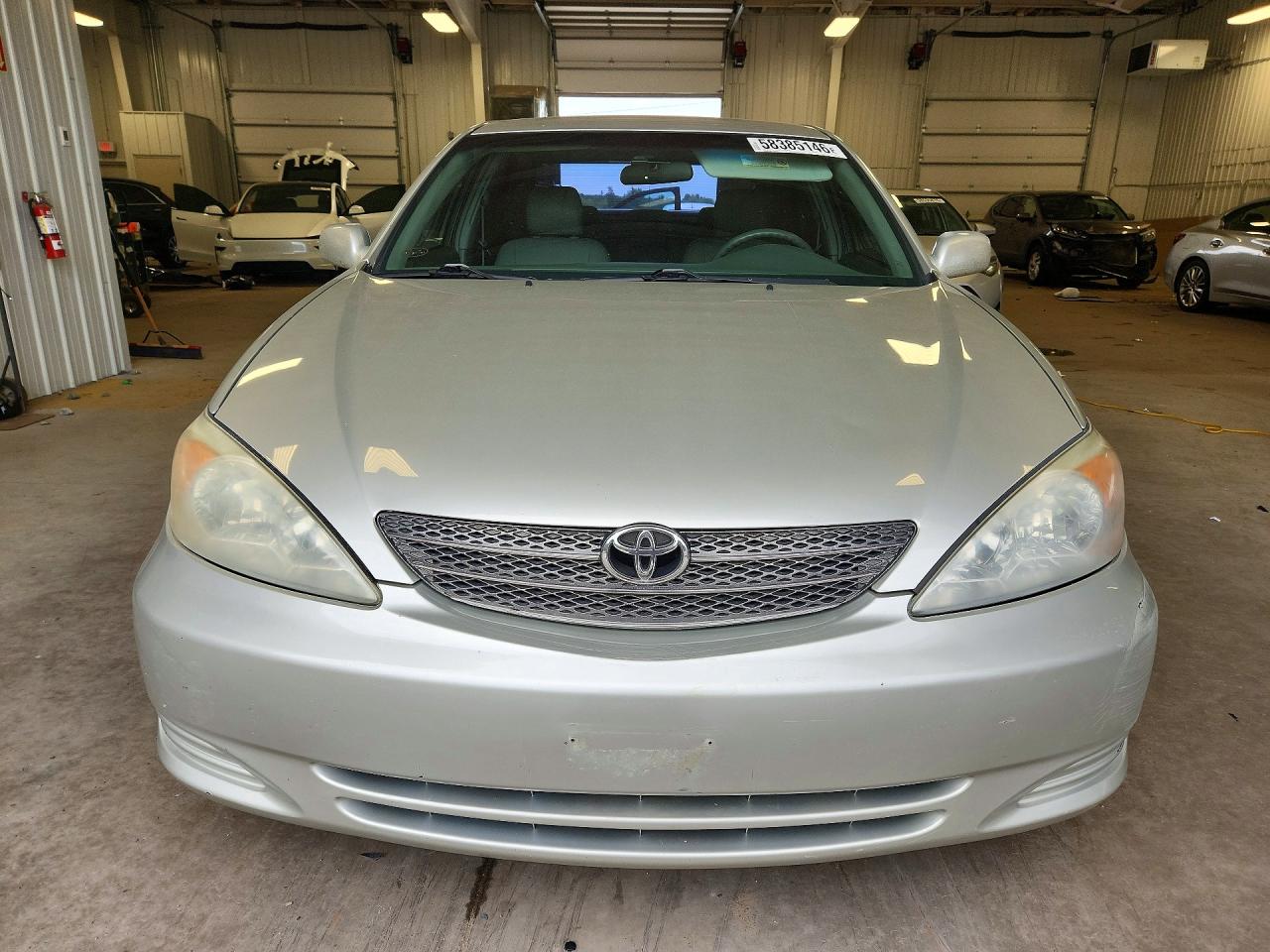 2002 Toyota Camry Le Silver vin: 4T1BE32KX2U532051