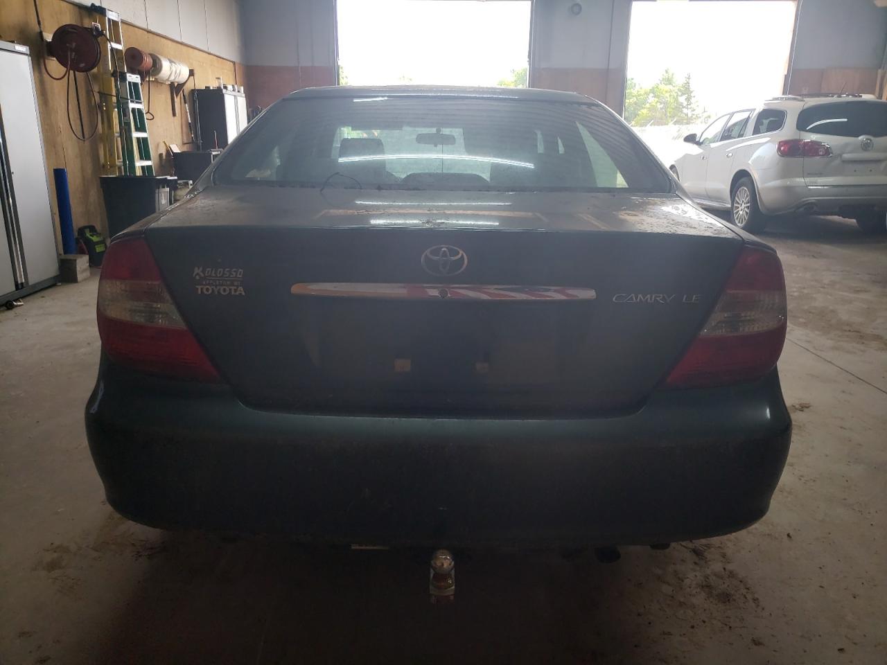 2002 Toyota Camry Gray vin: 4T1BE32KX2U541865