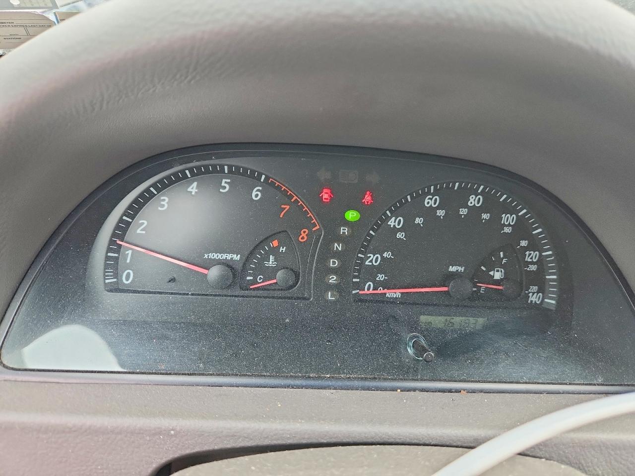 2002 Toyota Camry Xle Tan vin: 4T1BE32KX2U575594