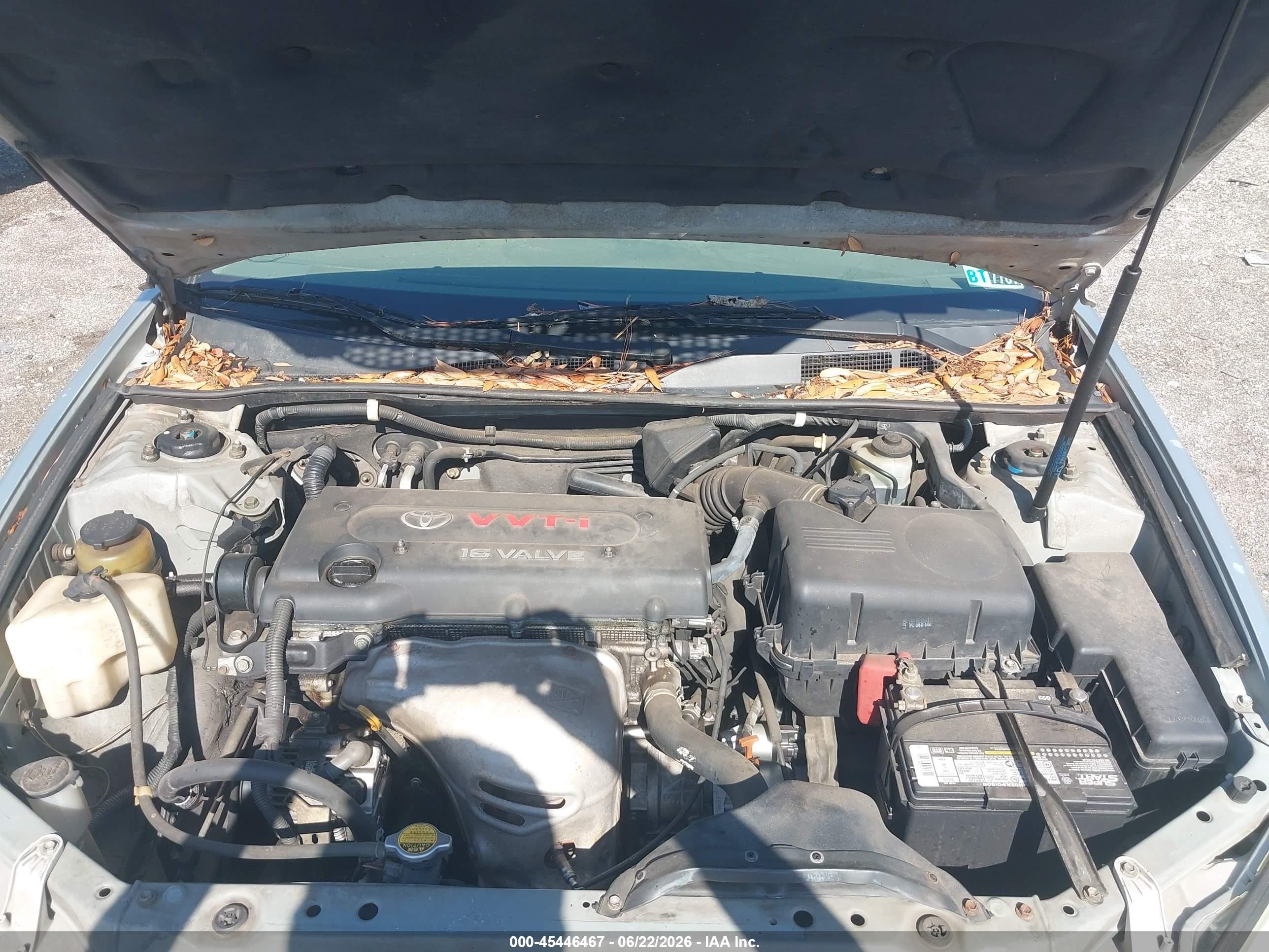 2002 Toyota Camry Le Silver vin: 4T1BE32KX2U587373