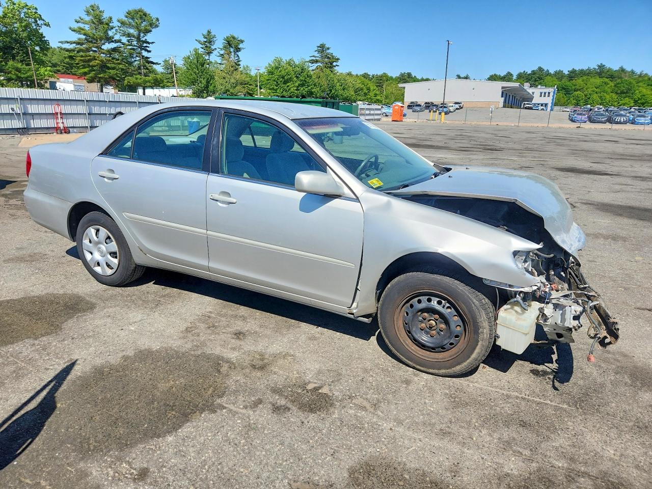 2002 Toyota Camry Le Silver vin: 4T1BE32KX2U606195