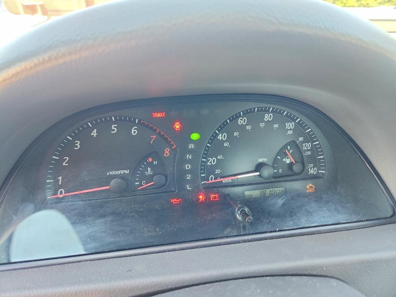 2002 Toyota Camry Le Silver vin: 4T1BE32KX2U606195