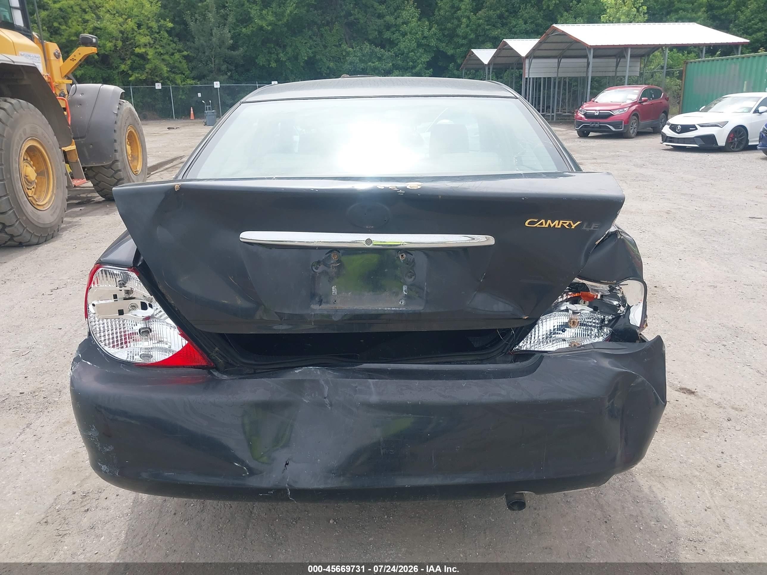 2003 Toyota Camry Le Blue vin: 4T1BE32KX3U139278