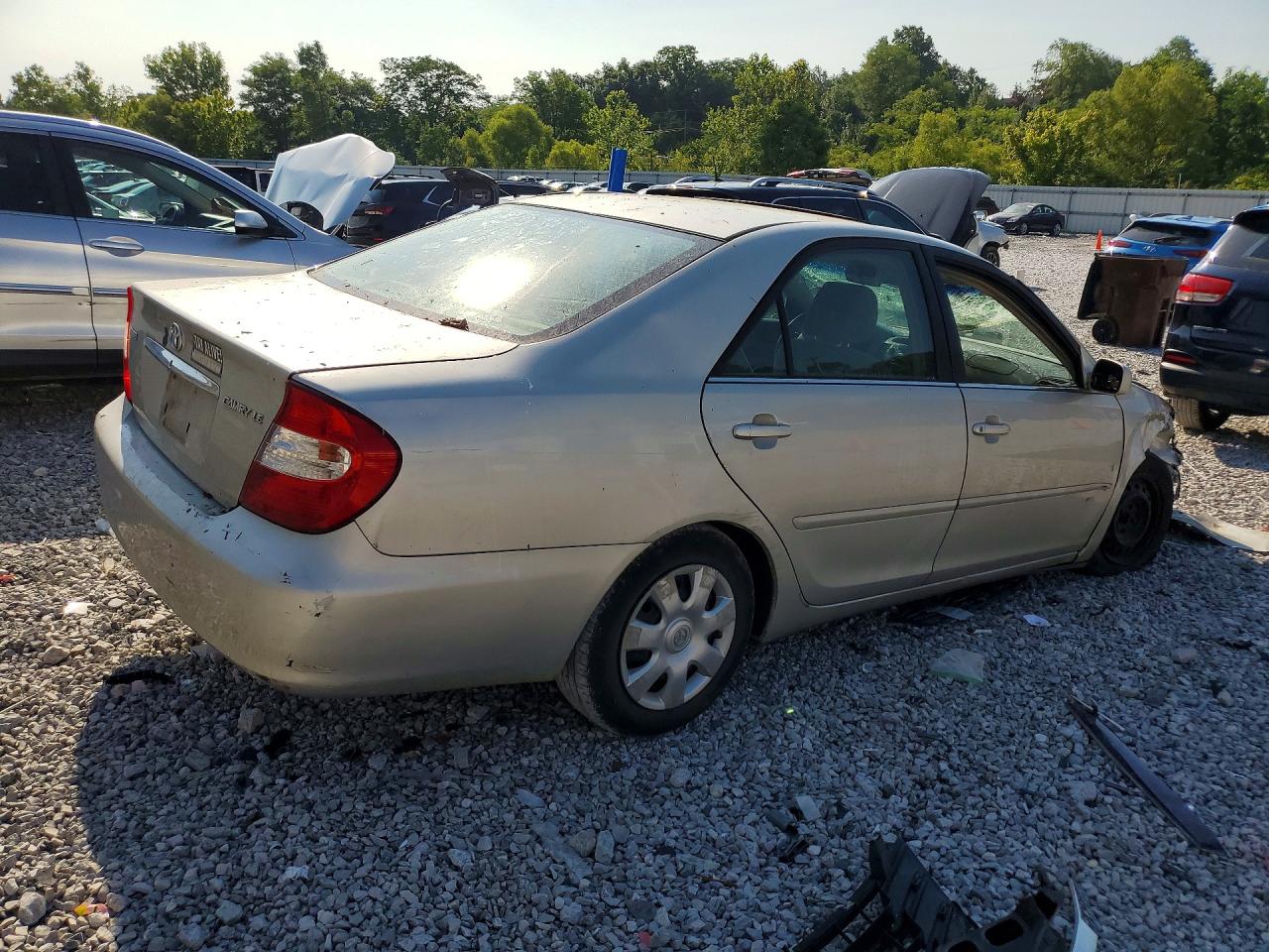 2003 Toyota Camry Le Silver vin: 4T1BE32KX3U140267